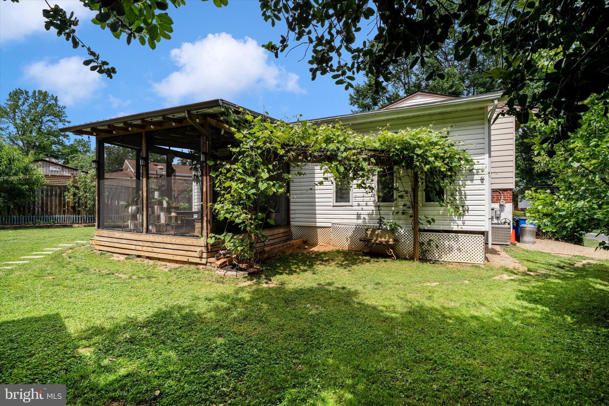 GARRETT FOREST - Residential