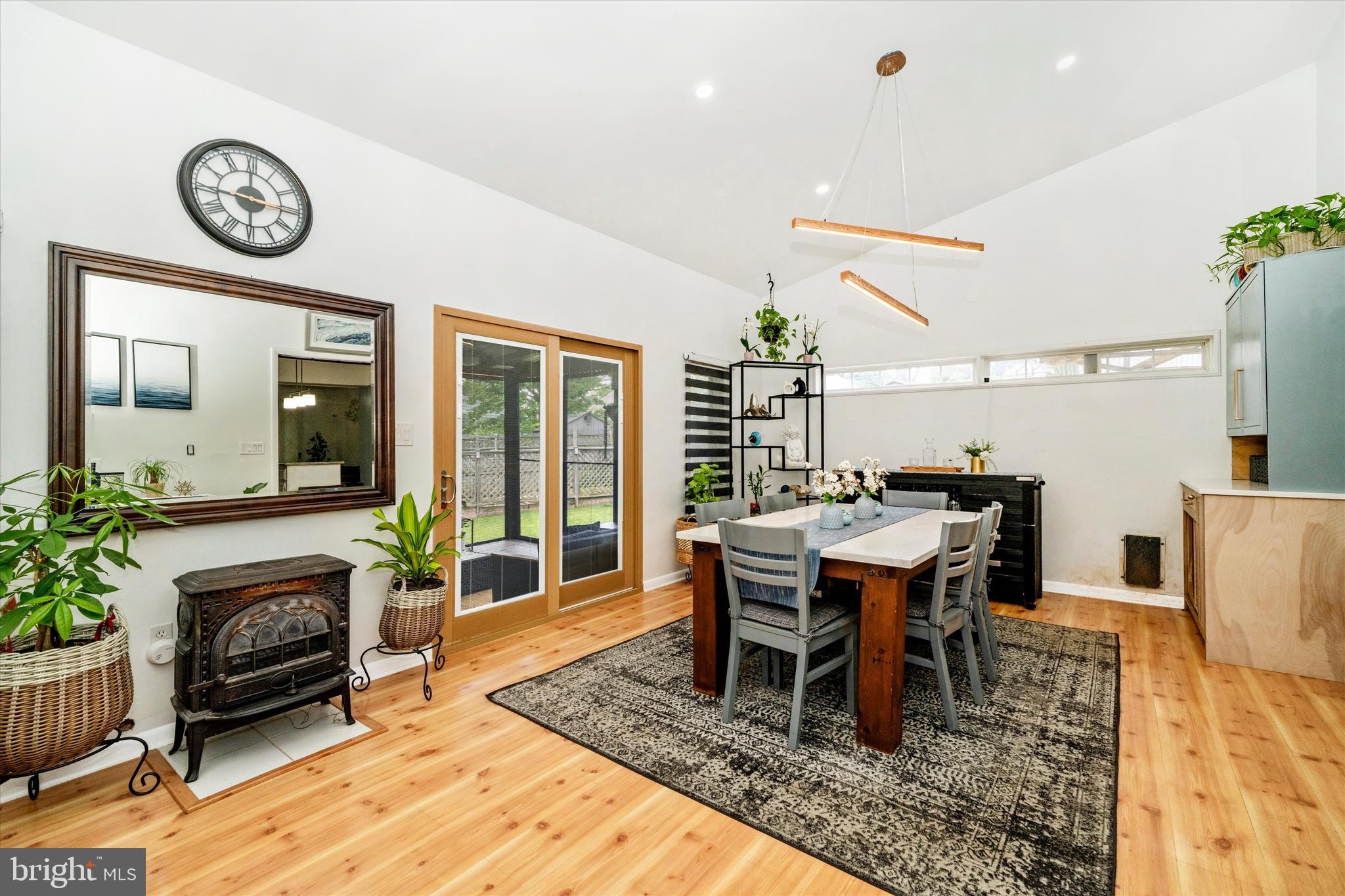 GARRETT FOREST - Residential