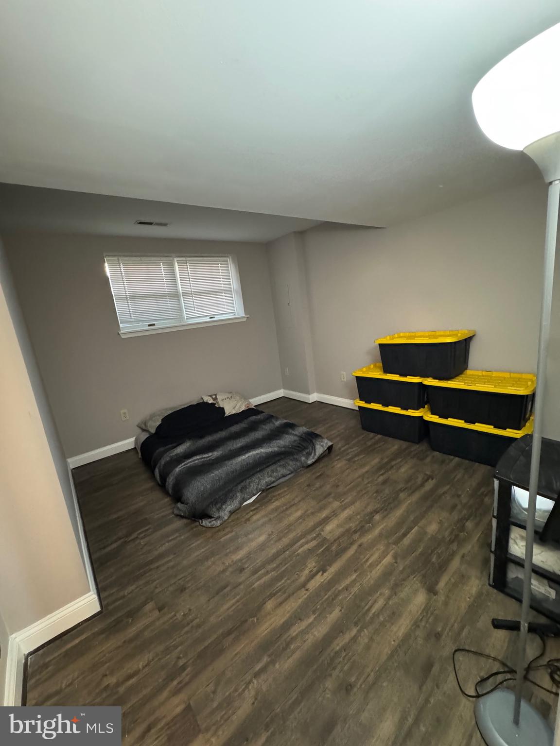 LAKEWOOD ESTATES - Residential