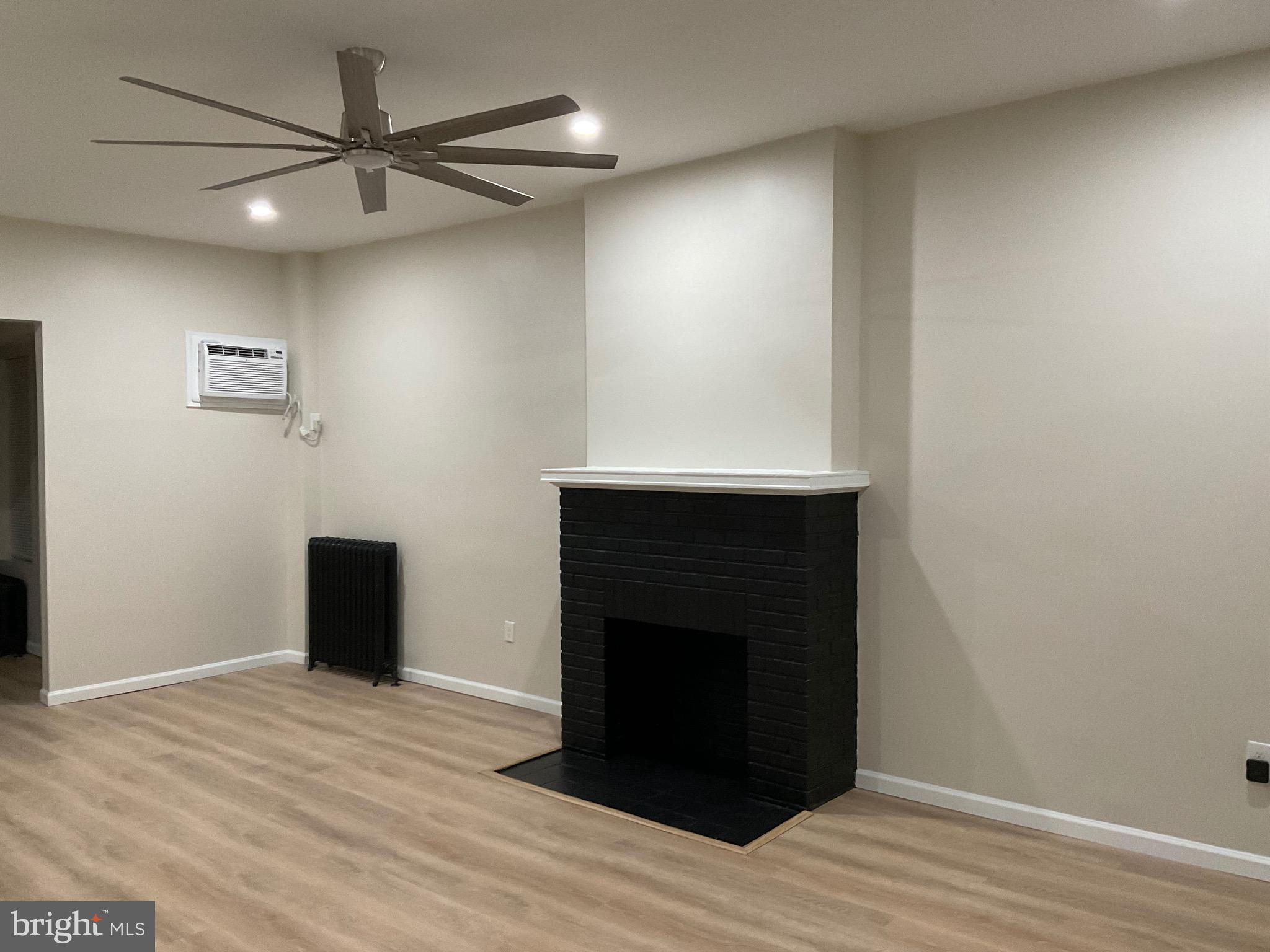 MANTUA - Residential