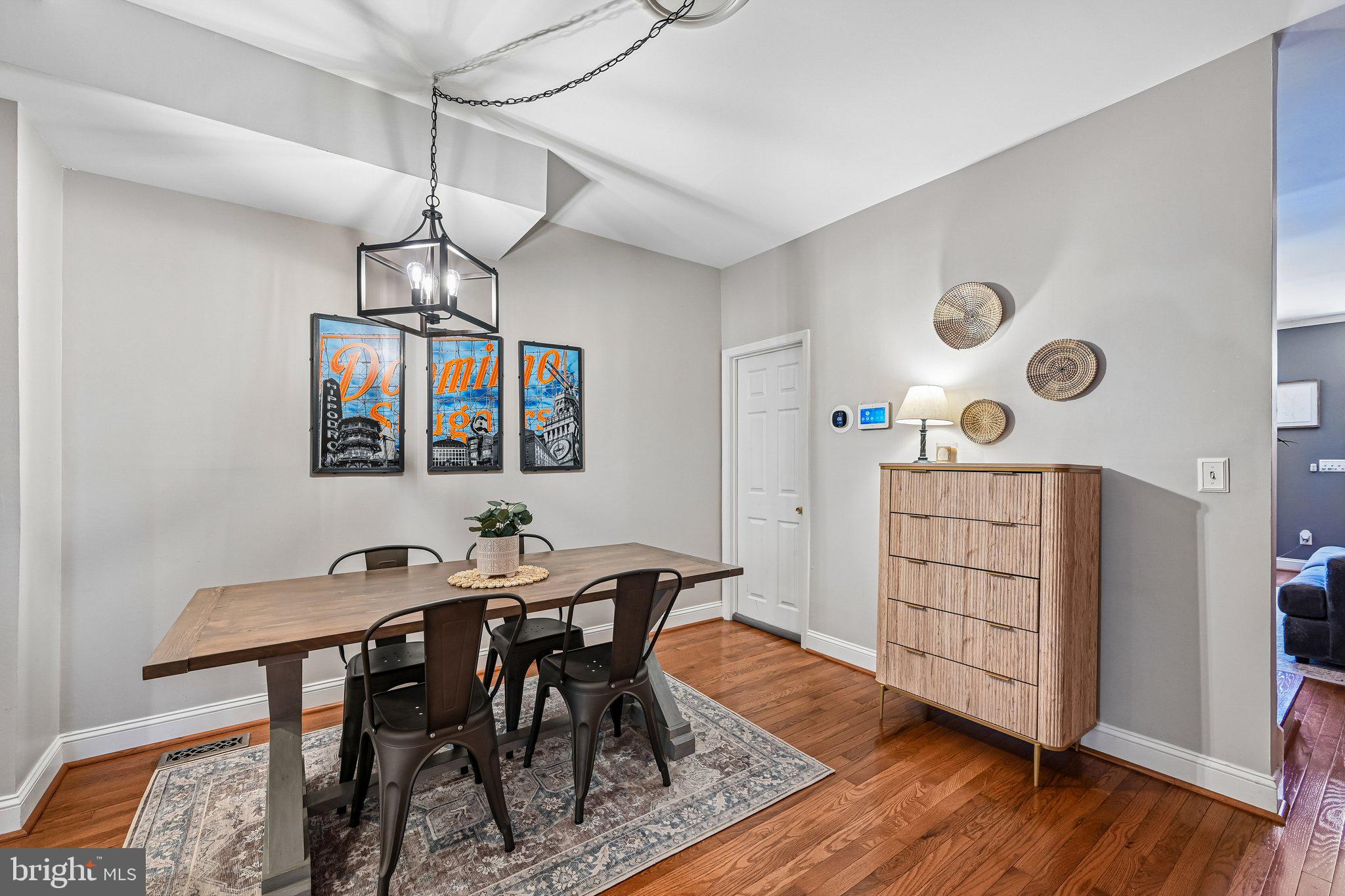 WASHINGTON VILLAGE - Residential