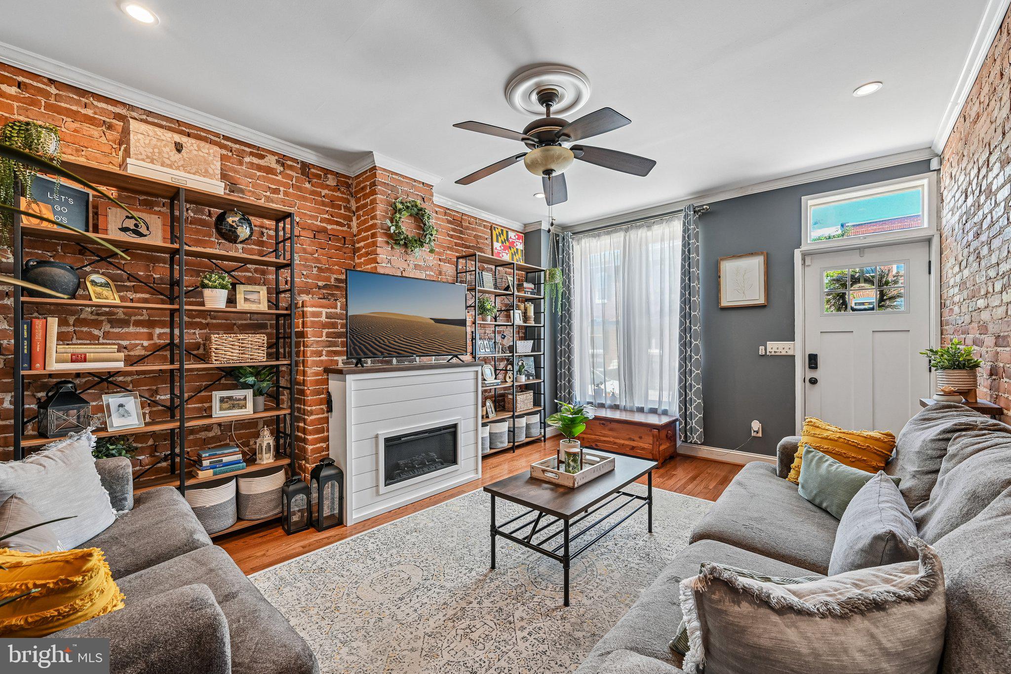 WASHINGTON VILLAGE - Residential