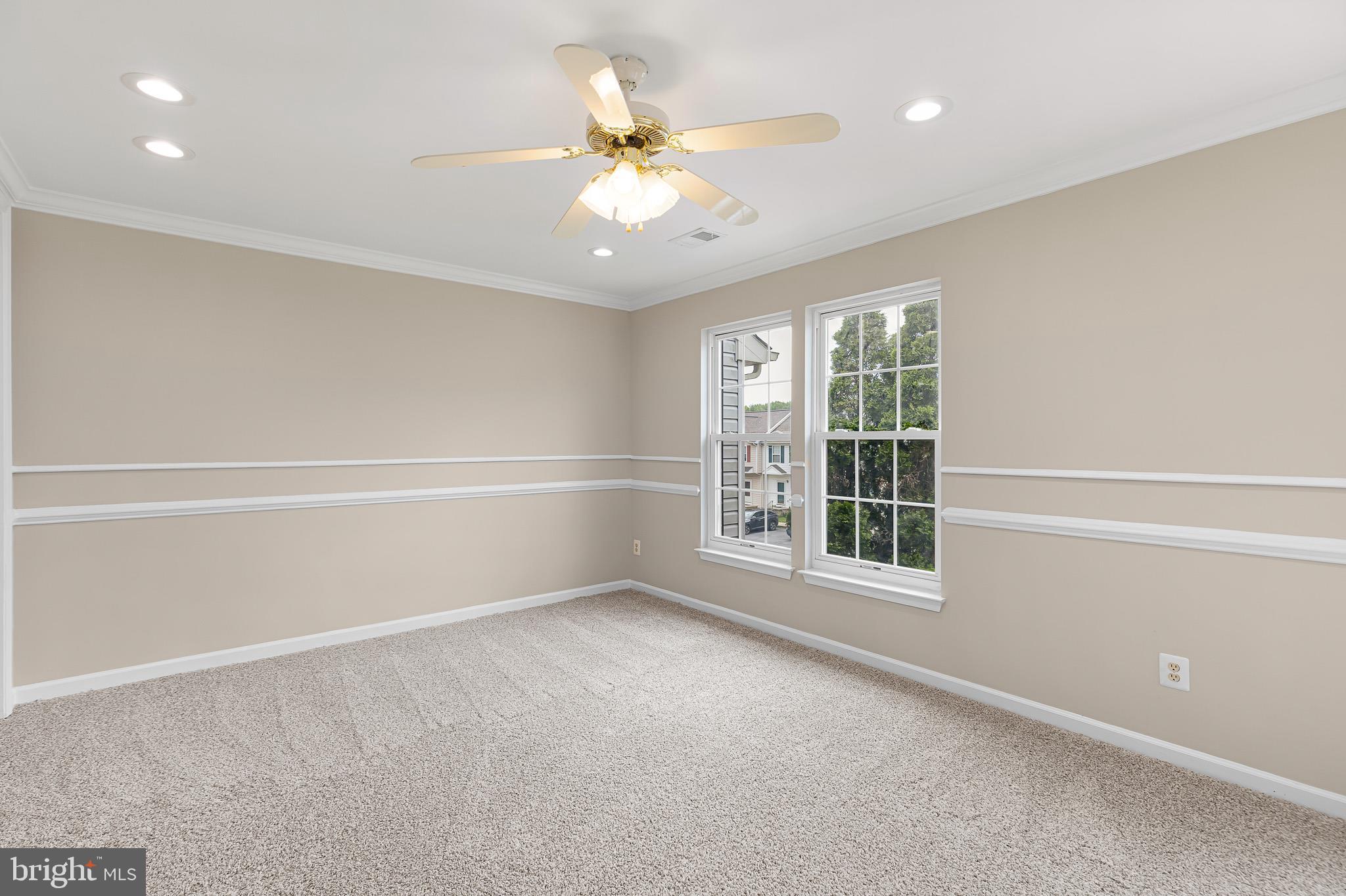 CHAPMAN WOODS - Residential