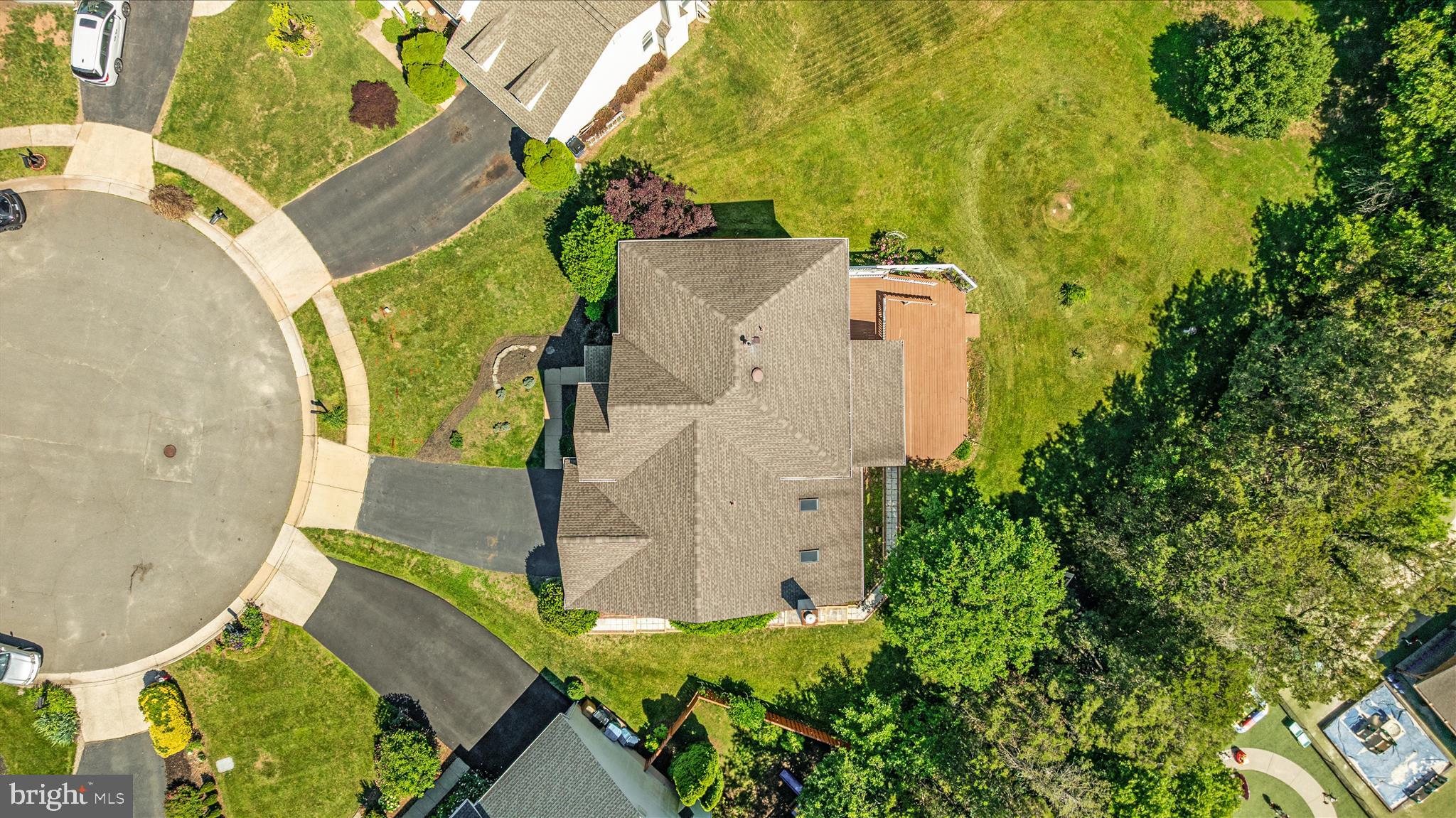 FARMWELL HUNT - Residential
