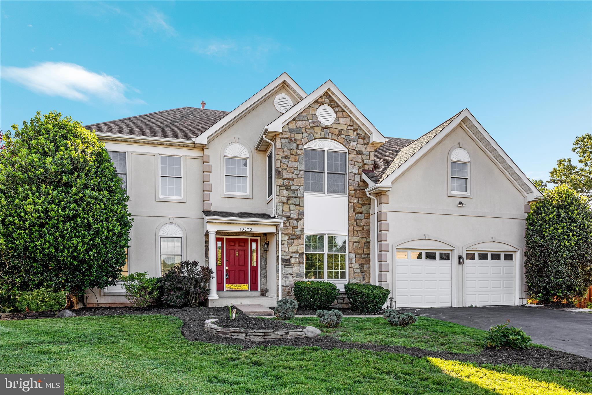FARMWELL HUNT - Residential