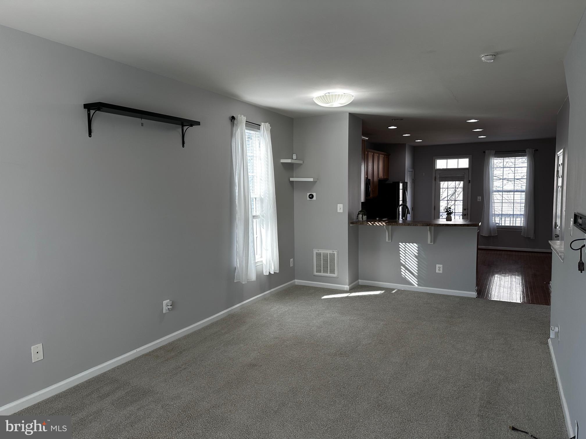 HEATHCOTE COMMONS - Residential