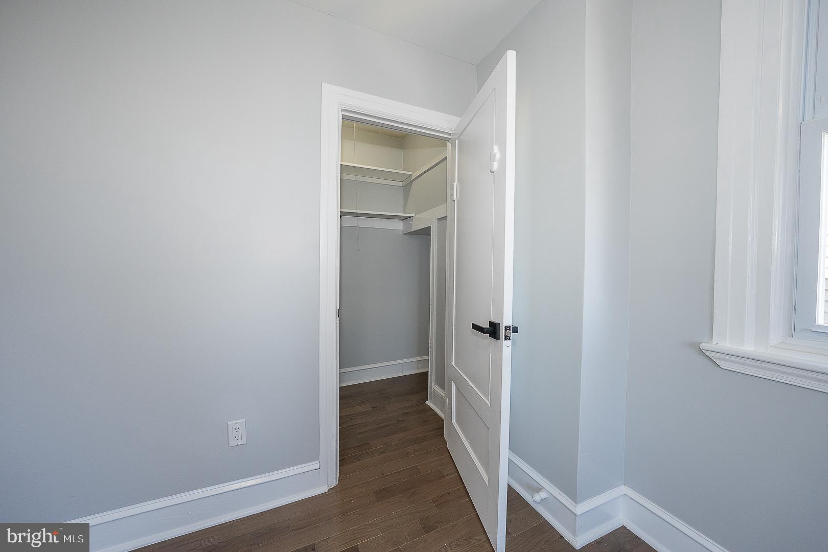 KIRKLAND - Residential