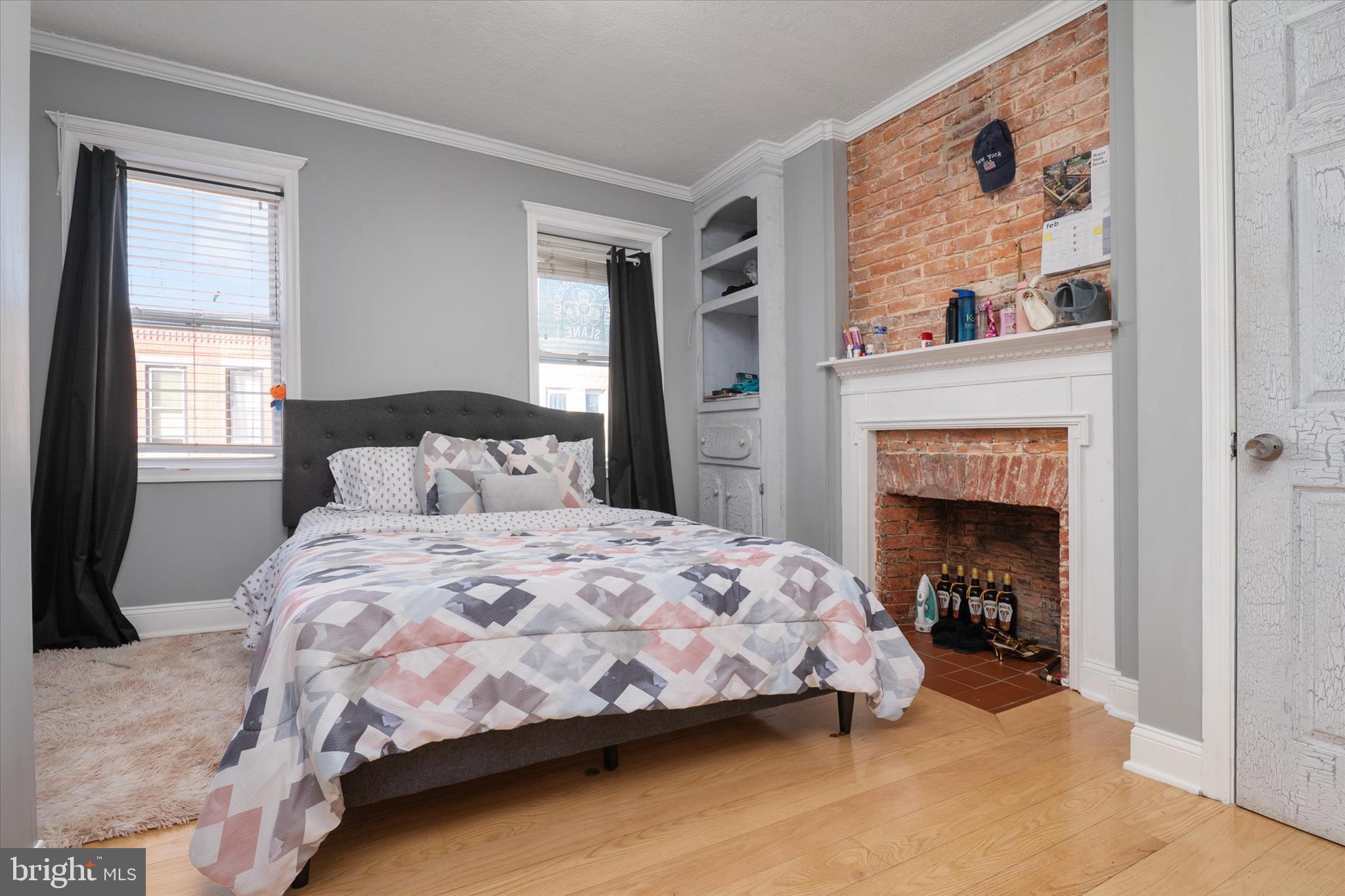 LITTLE ITALY - Residential Income