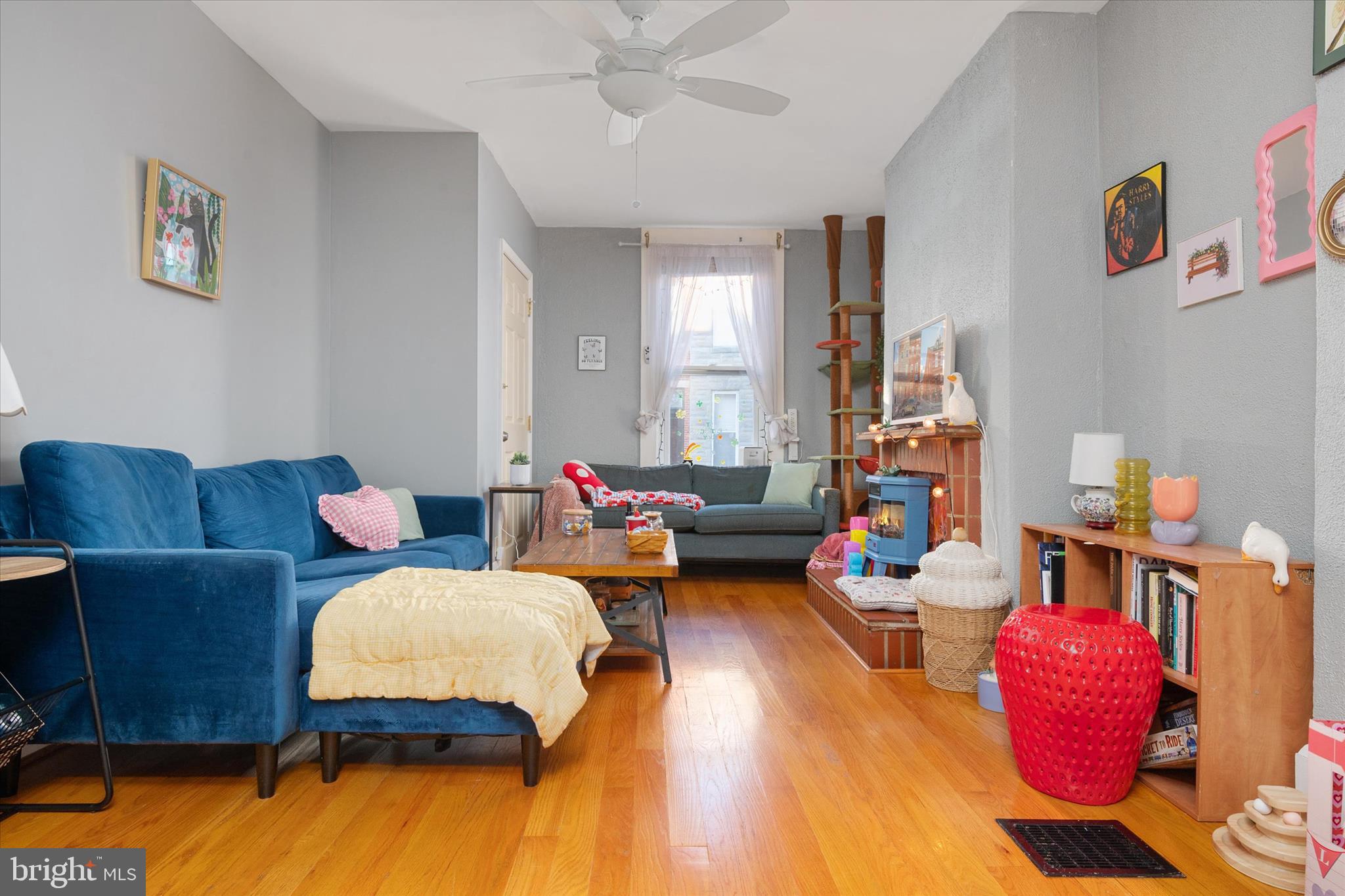 LITTLE ITALY - Residential Income