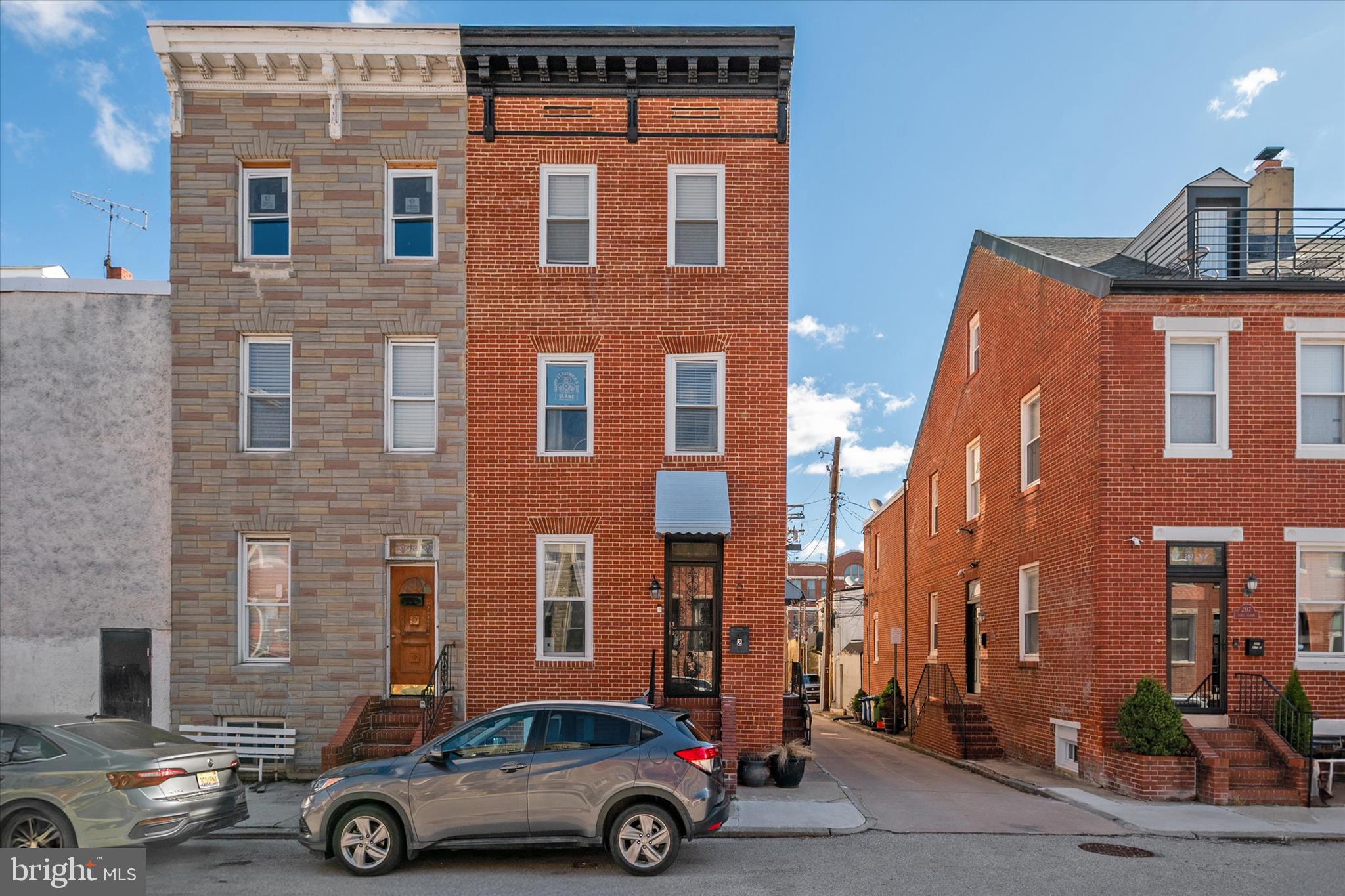 LITTLE ITALY - Residential Income