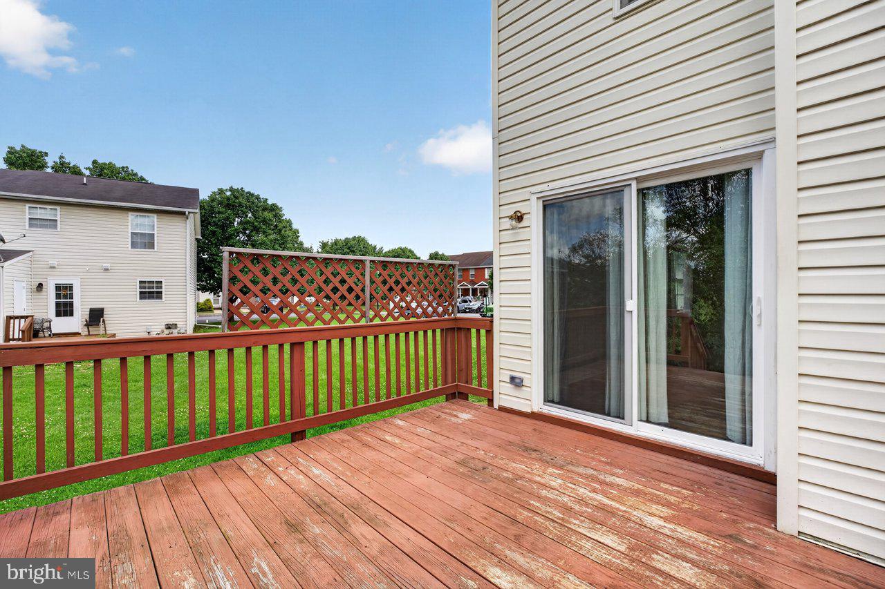APPLETON DOWNS - Residential