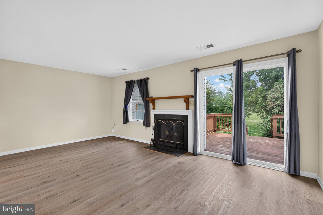APPLETON DOWNS - Residential