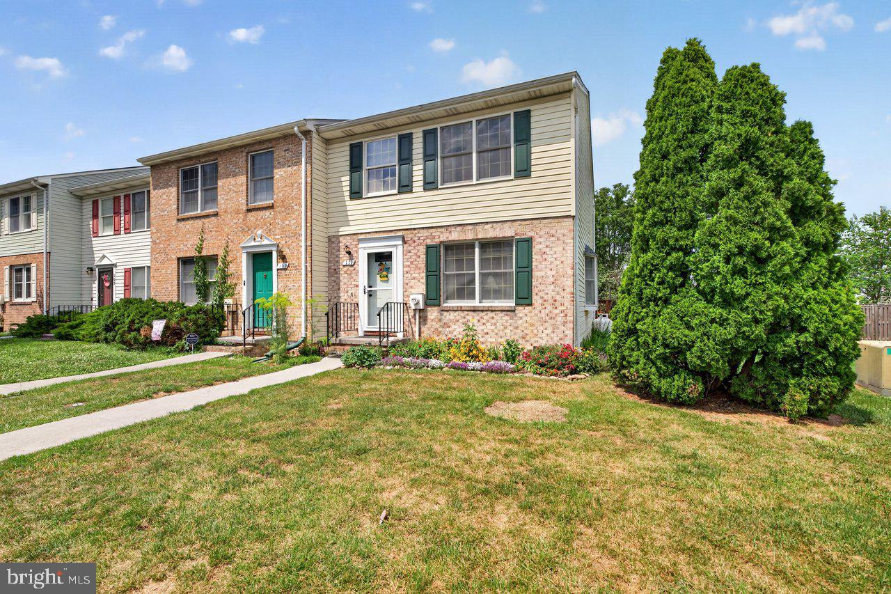 APPLETON DOWNS - Residential