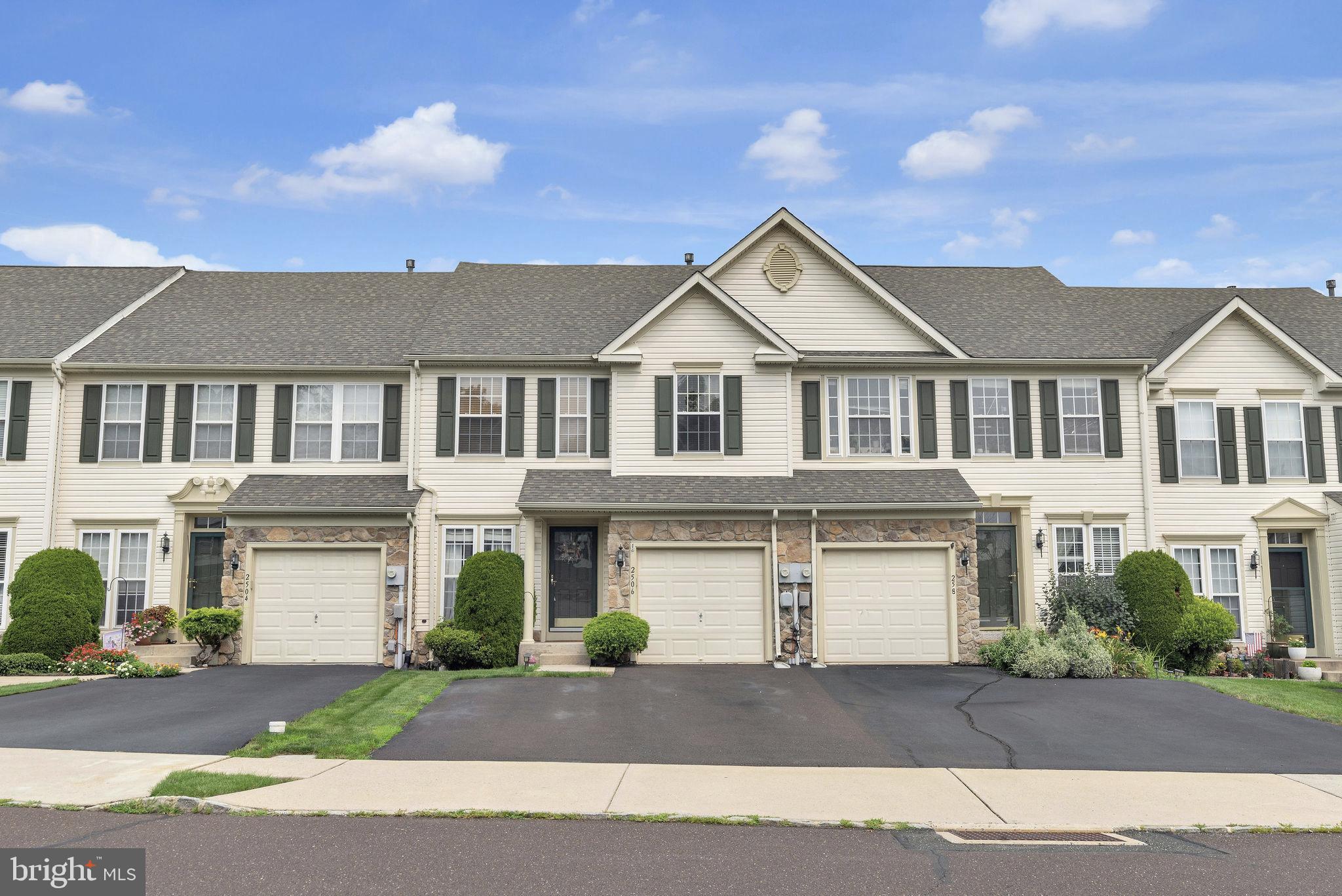 ORCHARD HILL - Residential