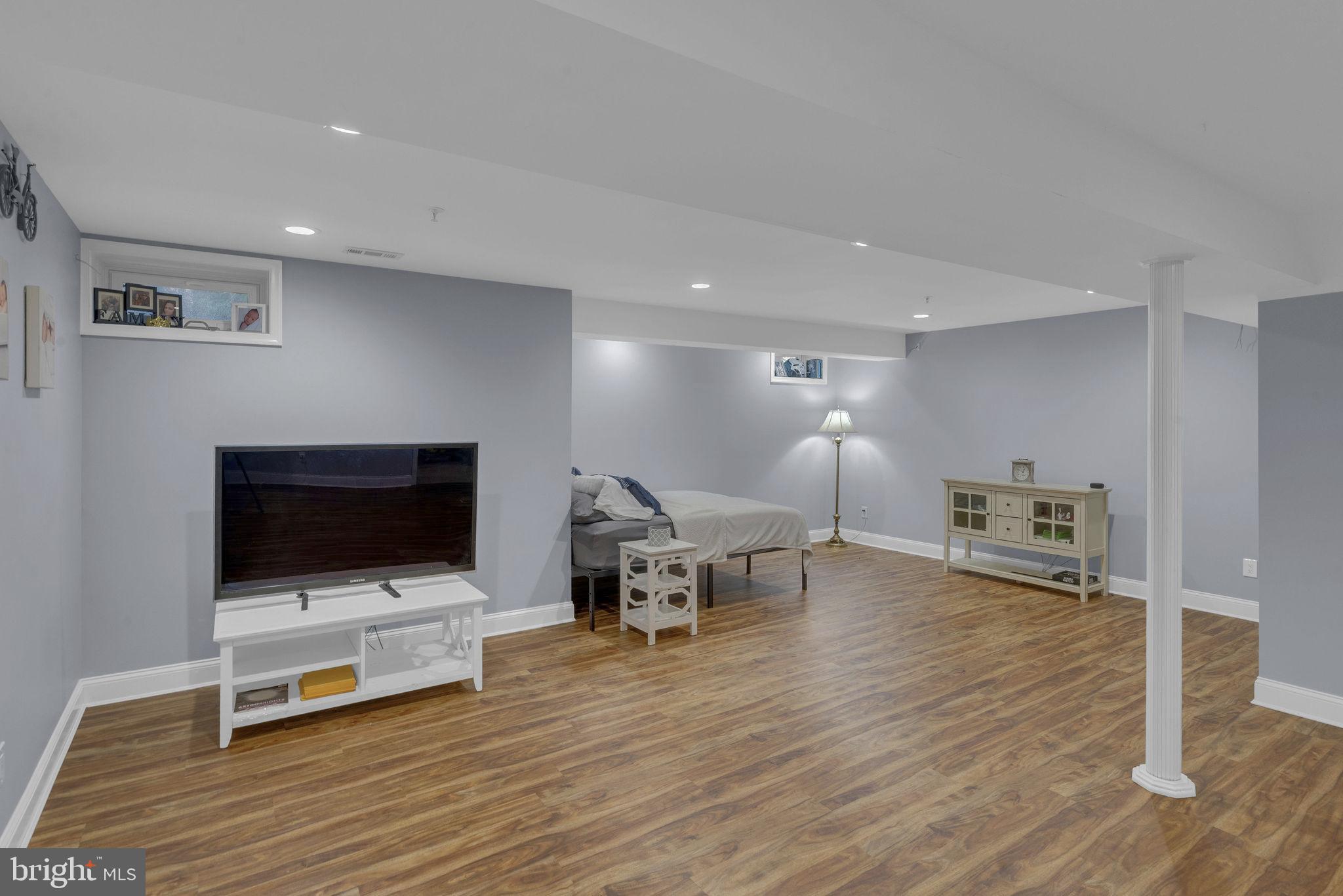 ORCHARD HILL - Residential