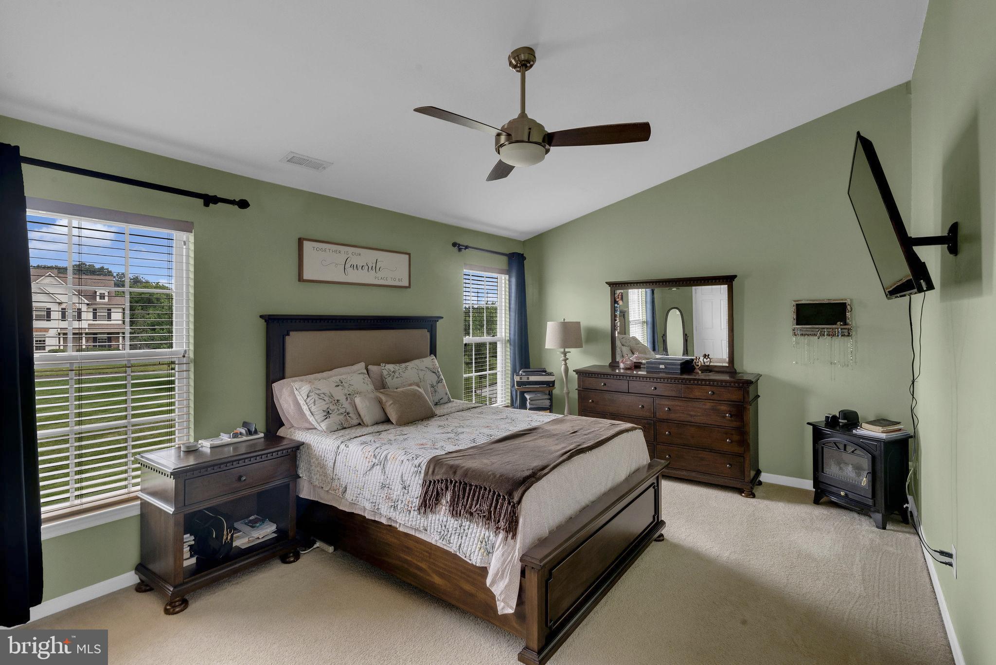 ORCHARD HILL - Residential