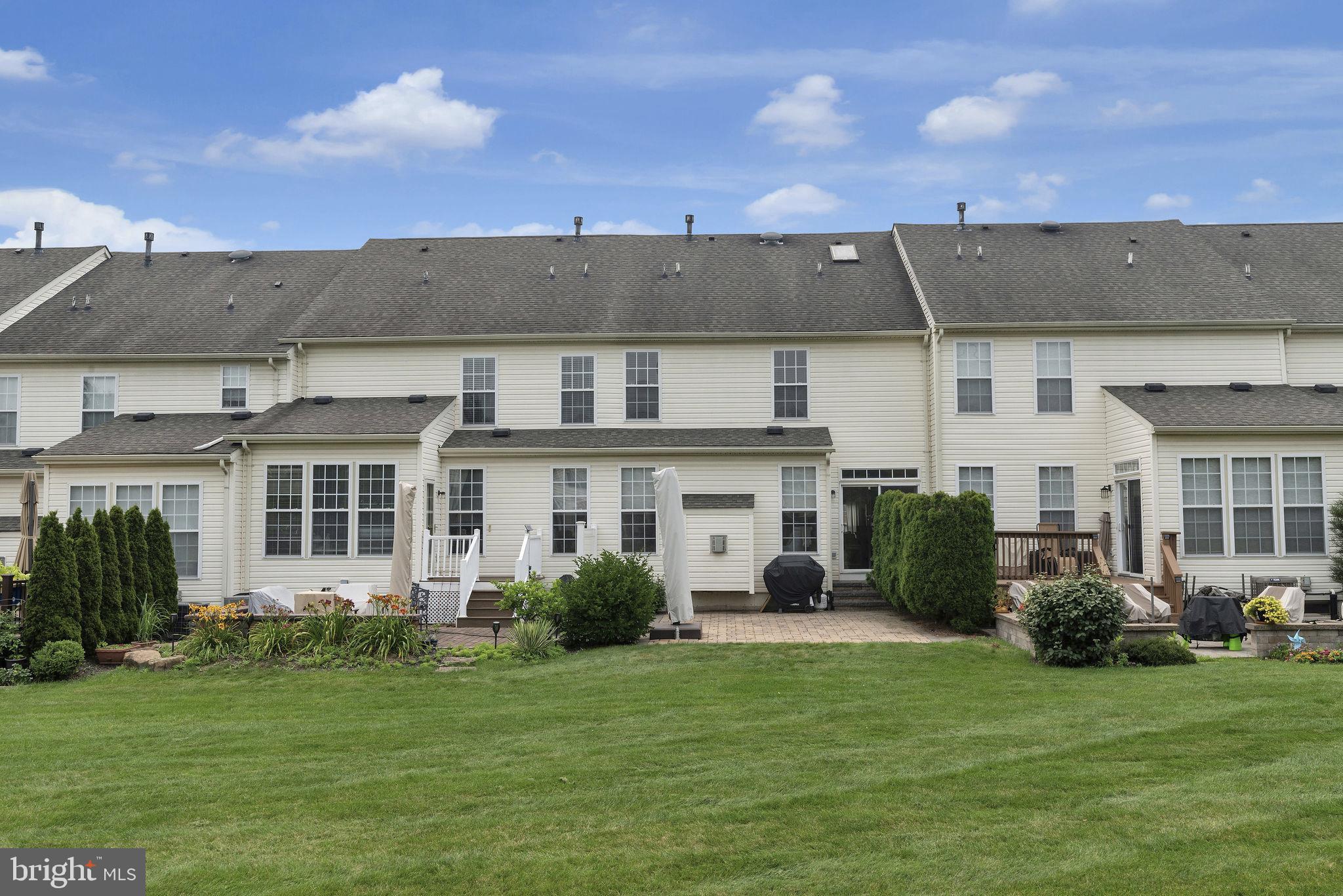 ORCHARD HILL - Residential