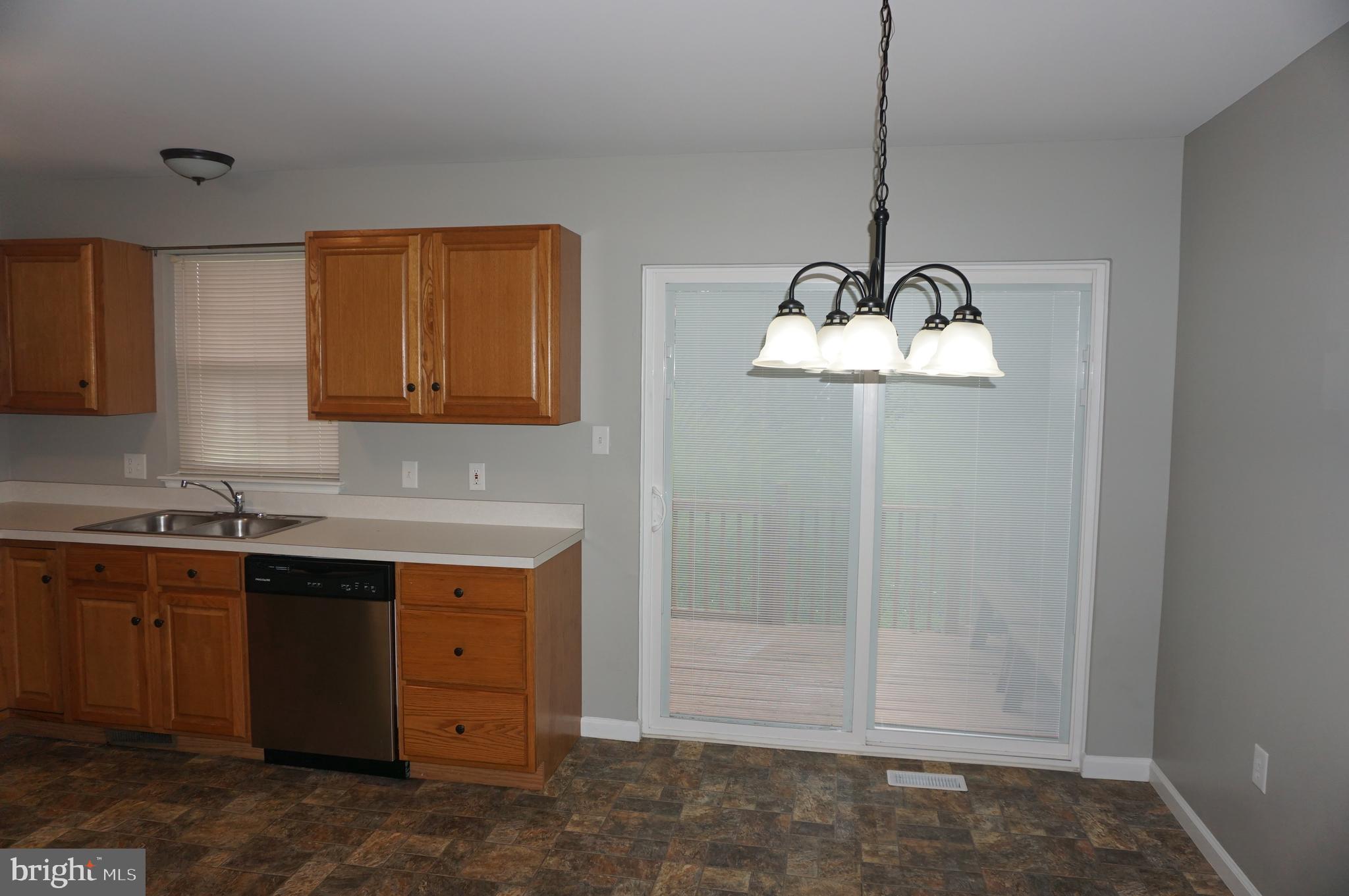 HEARTHRIDGE/WOODMONT - Residential