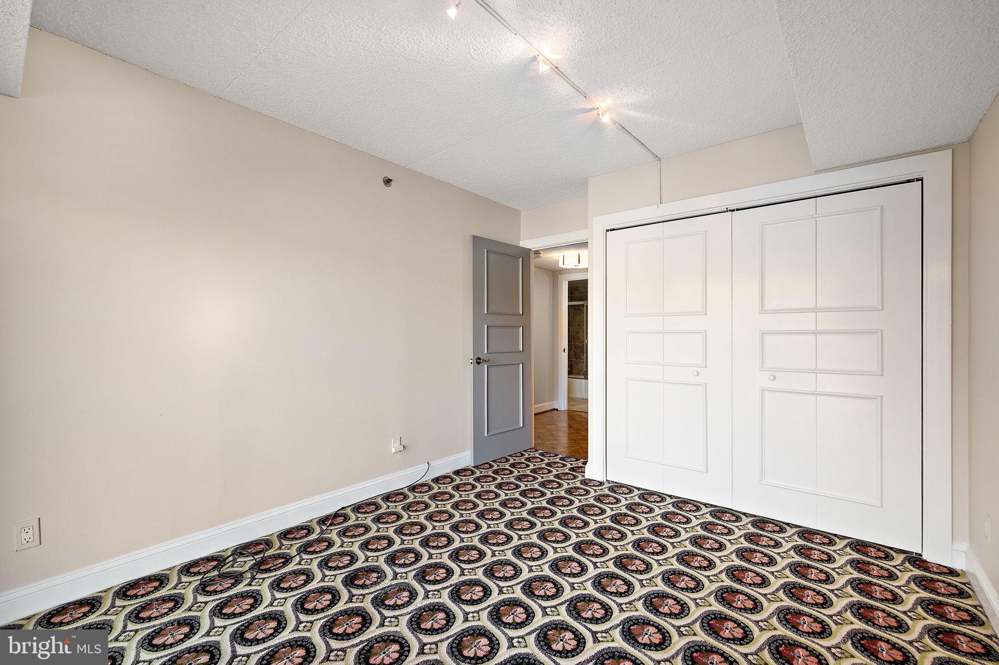 BRANDYWINE PARK - Residential