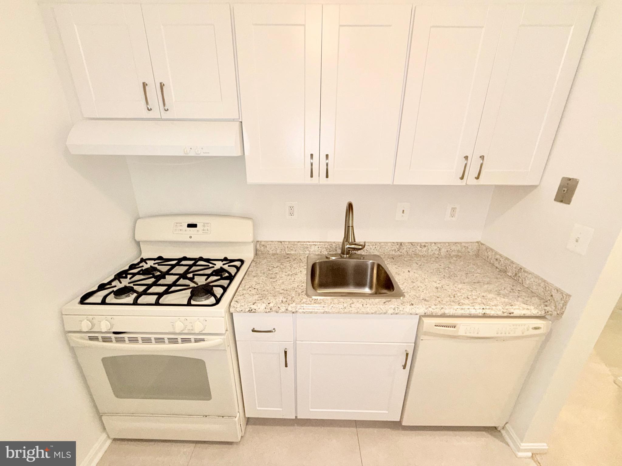 BURKE COVE - Residential