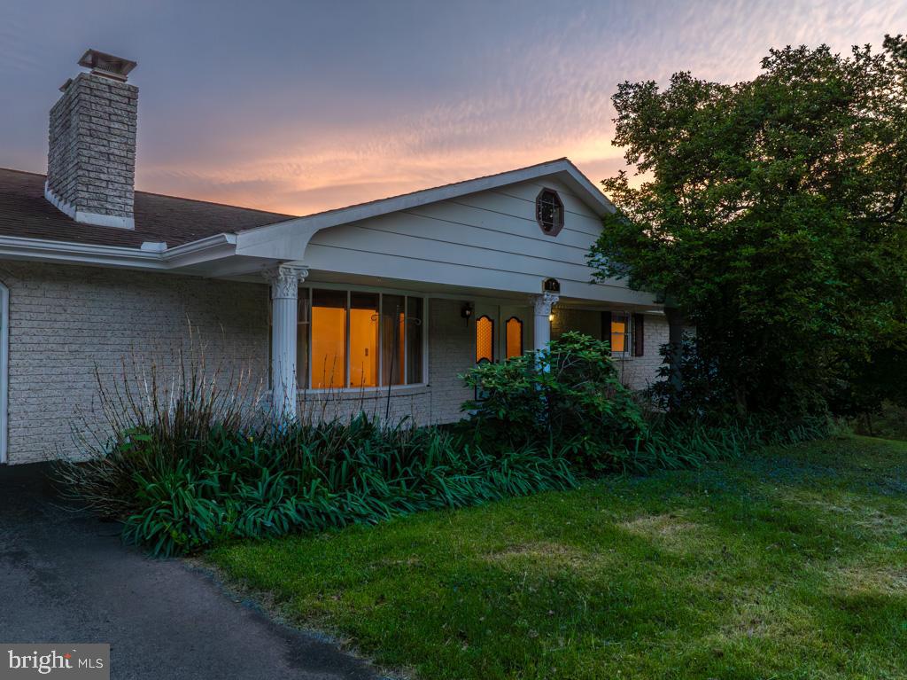 FOREST HILLS - Residential