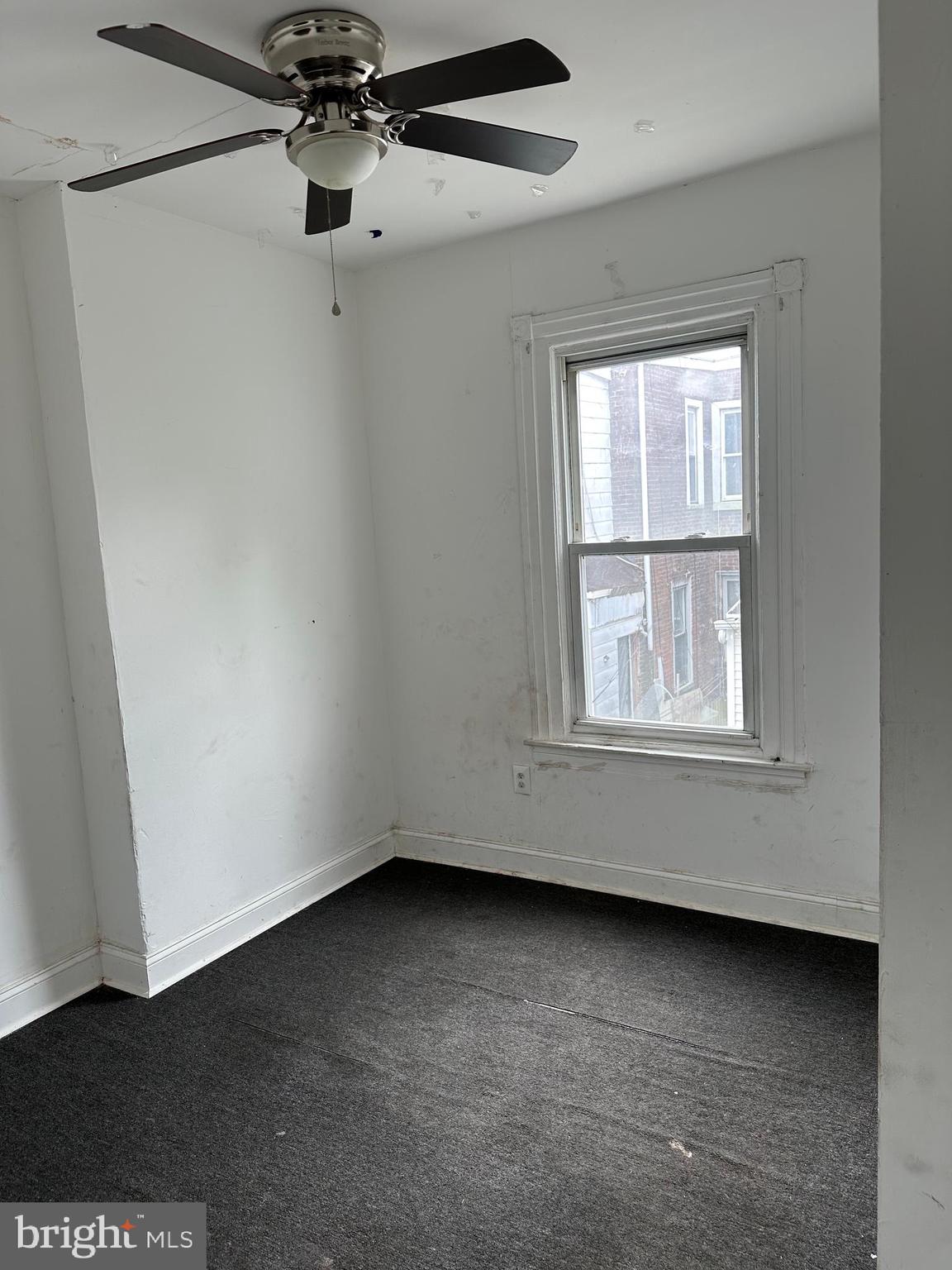 KENSINGTON - Residential