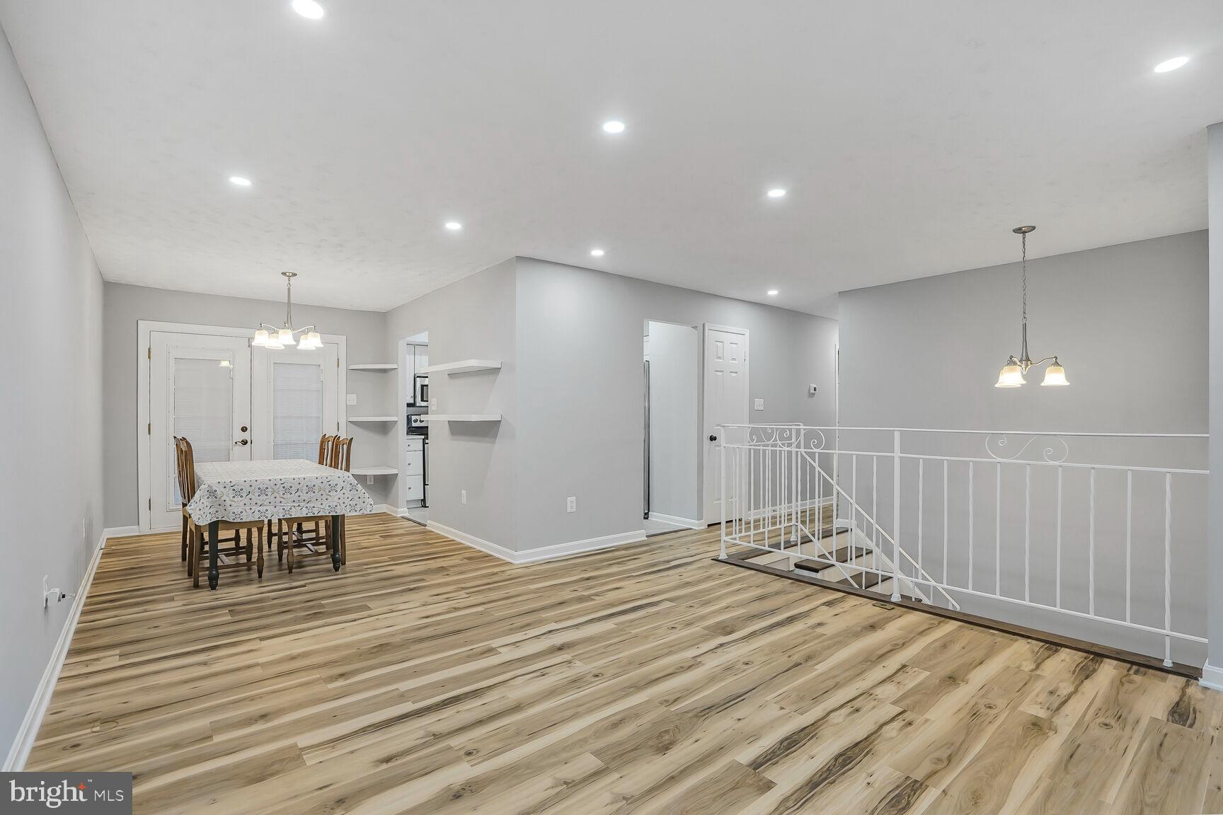 BURKE CENTRE - Residential Lease