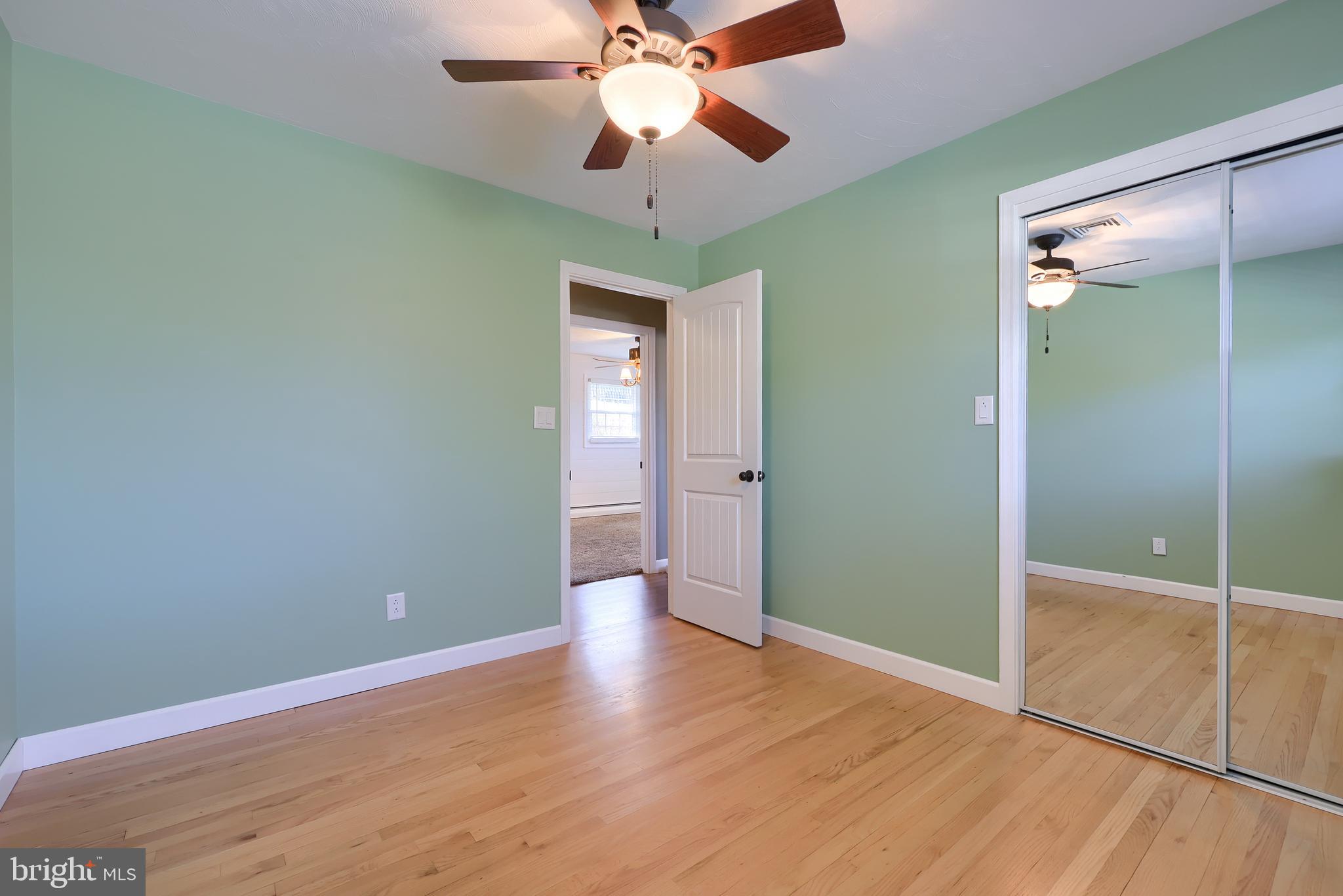 ARLINGTON PARK - Residential