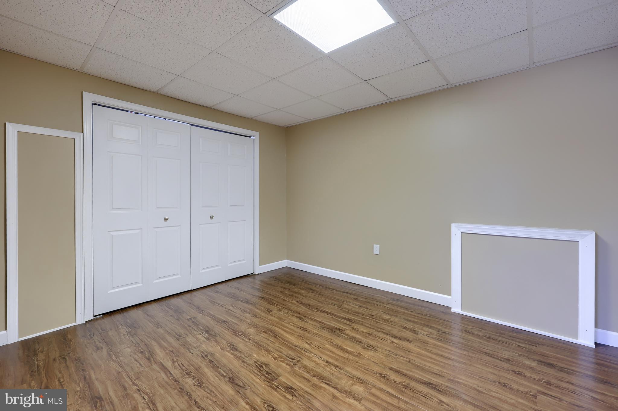 ARLINGTON PARK - Residential