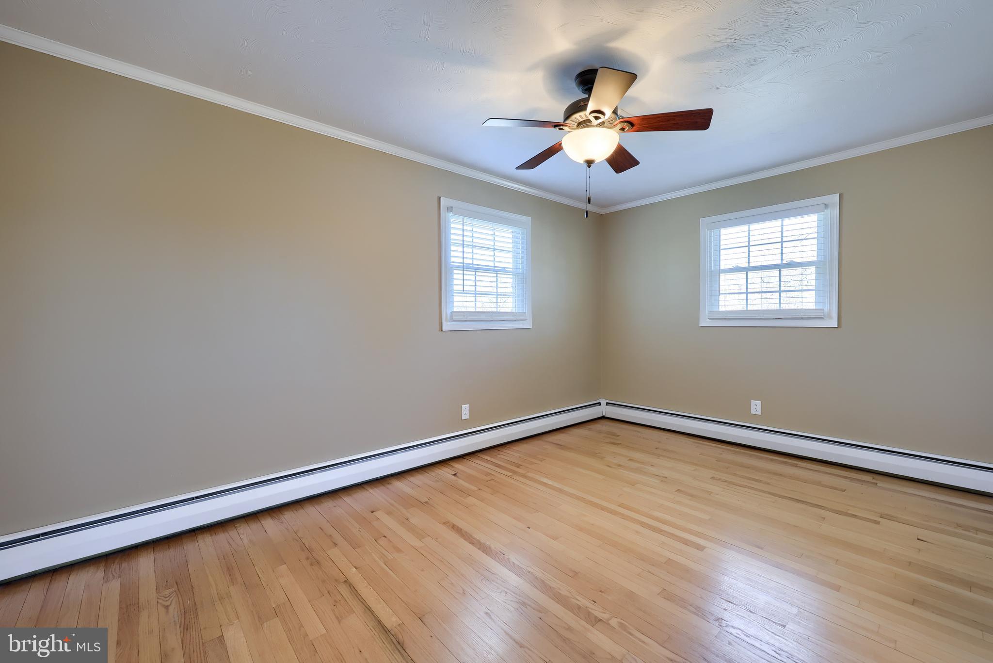 ARLINGTON PARK - Residential