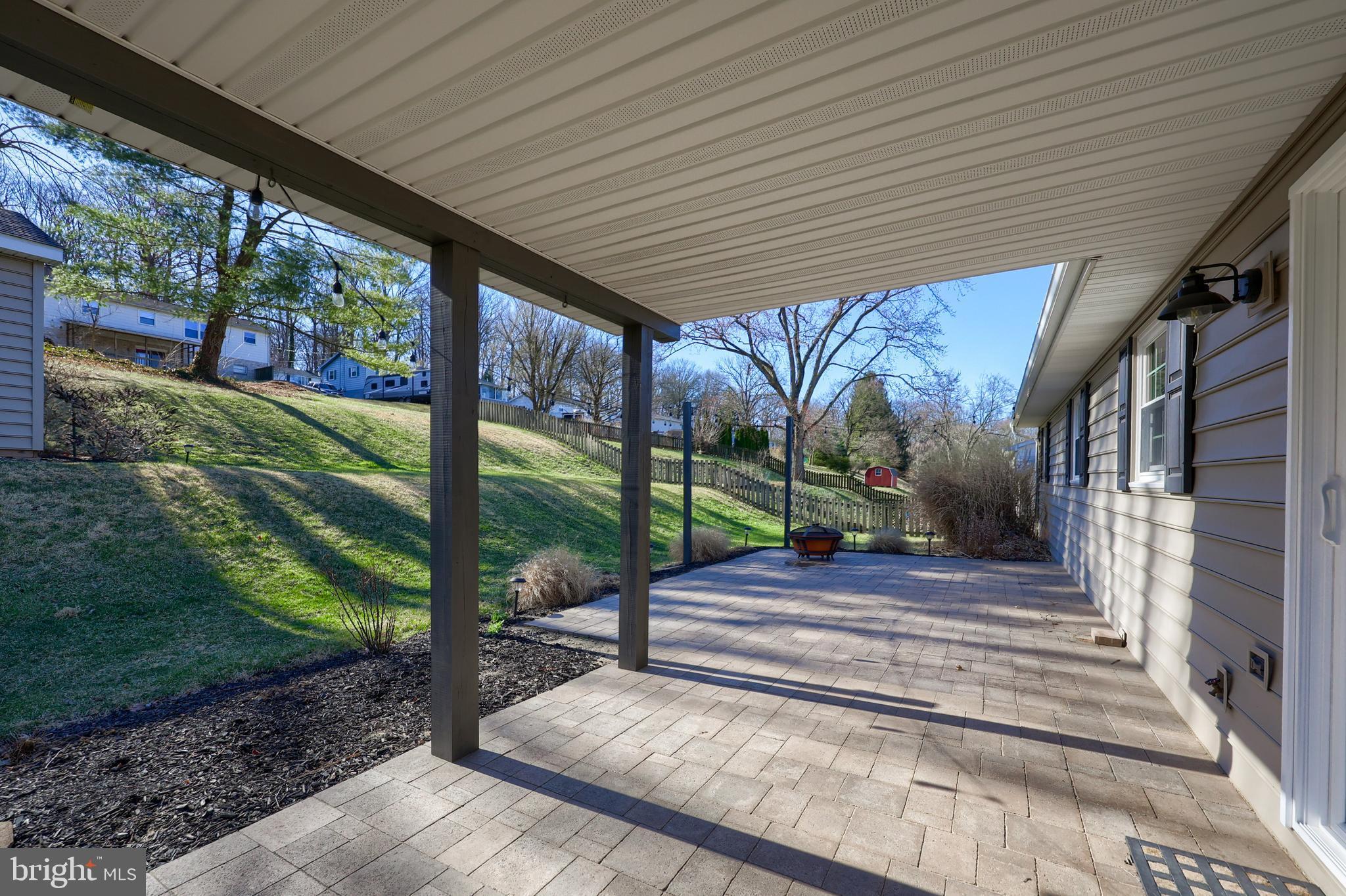 ARLINGTON PARK - Residential