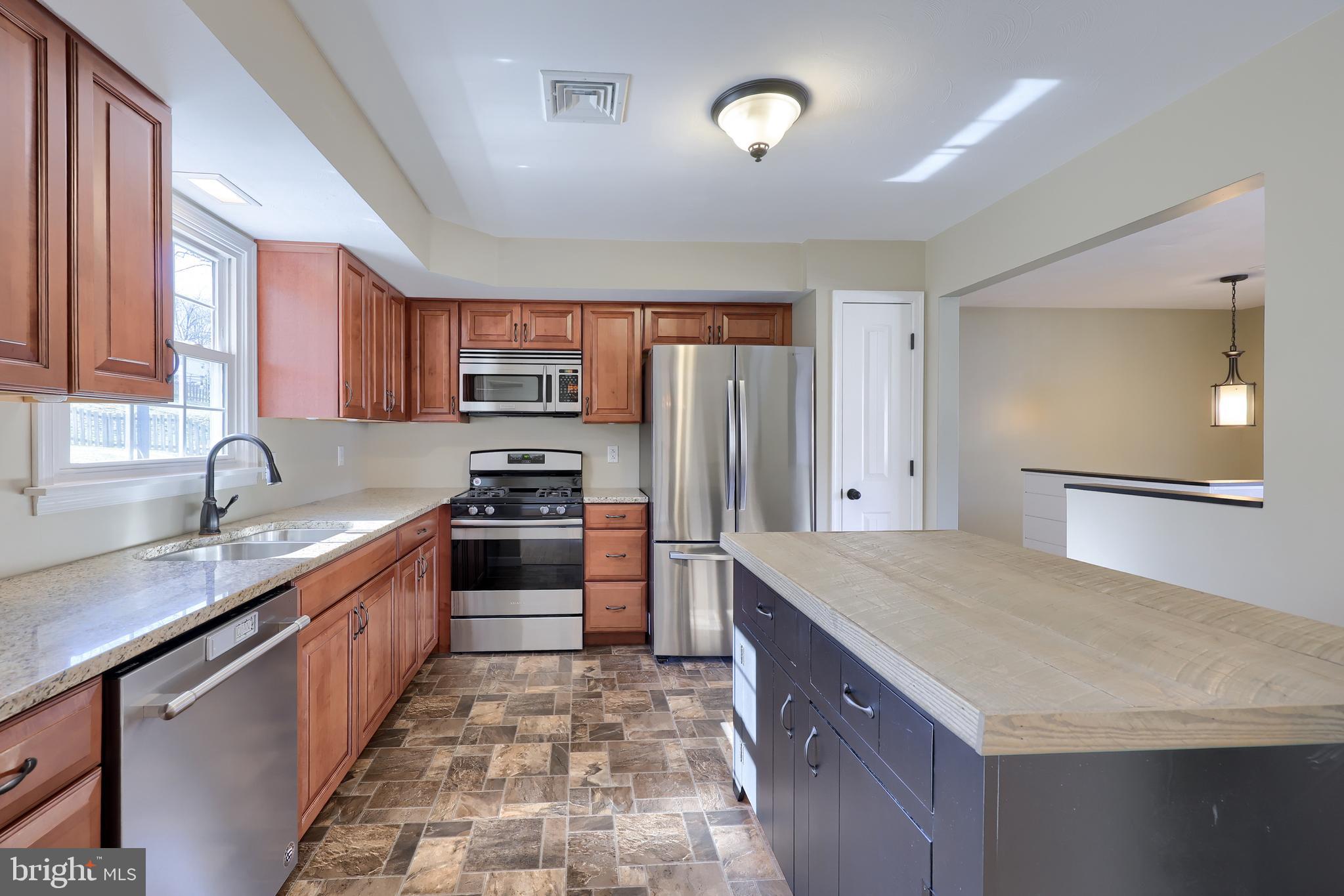 ARLINGTON PARK - Residential