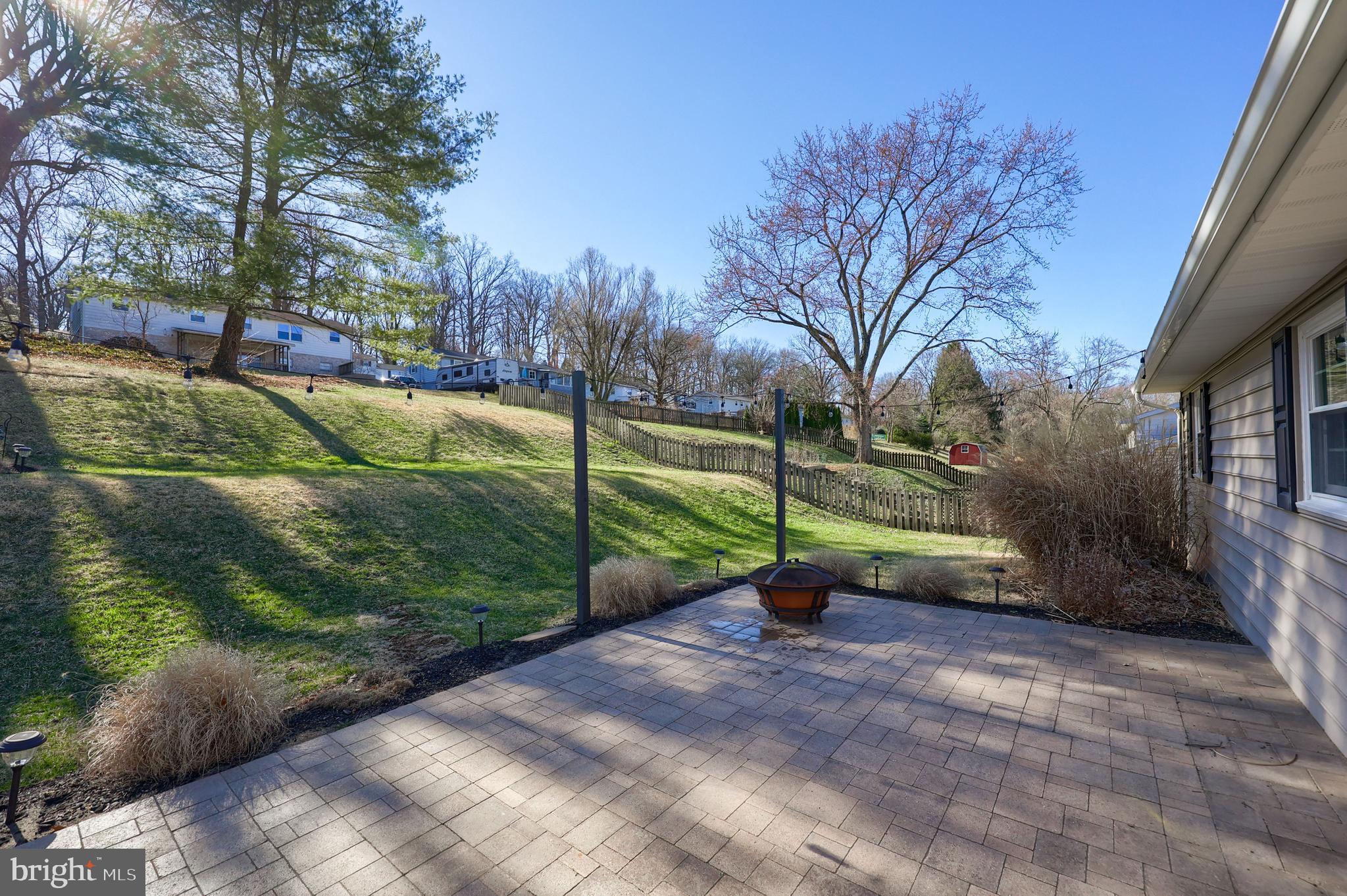 ARLINGTON PARK - Residential