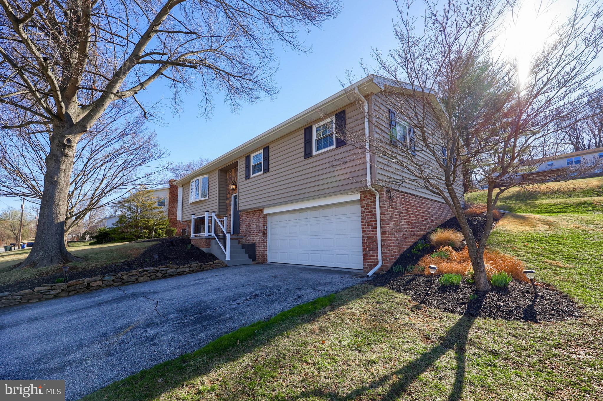 ARLINGTON PARK - Residential