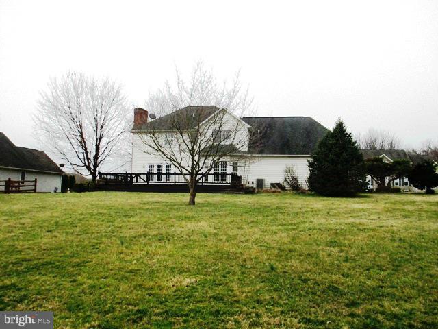LOCUST HILL - Residential