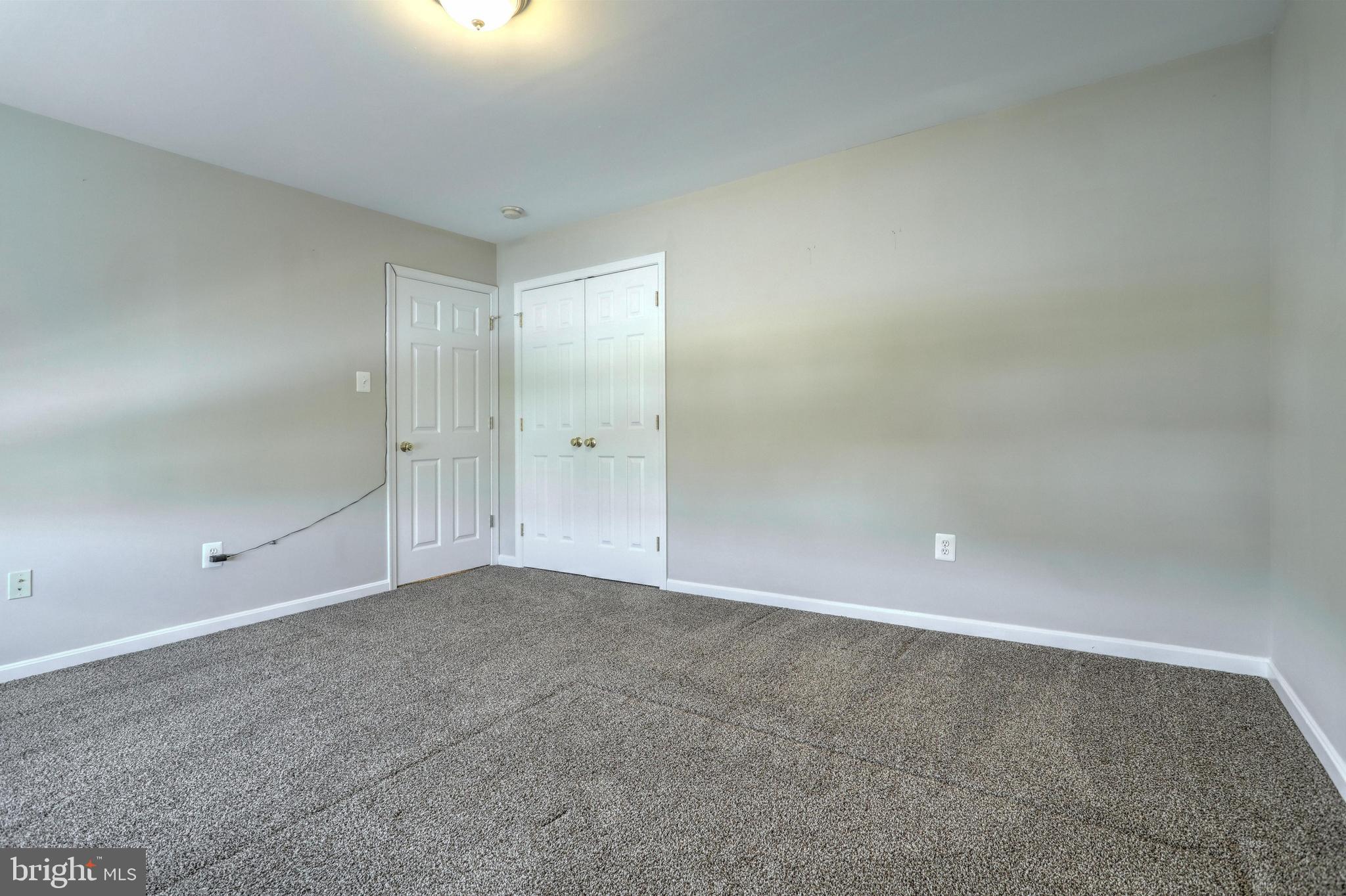 HUNTER CREEK - Residential