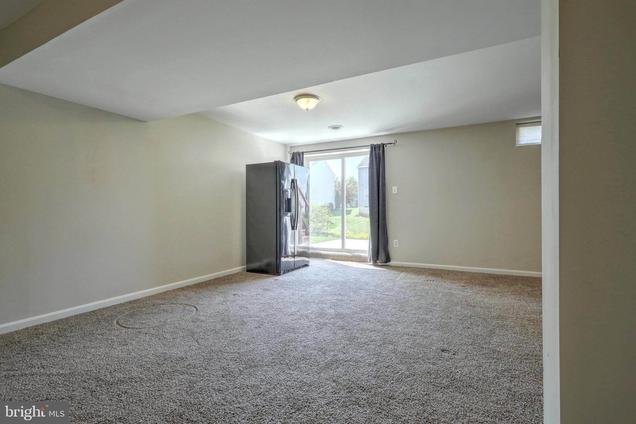 HUNTER CREEK - Residential