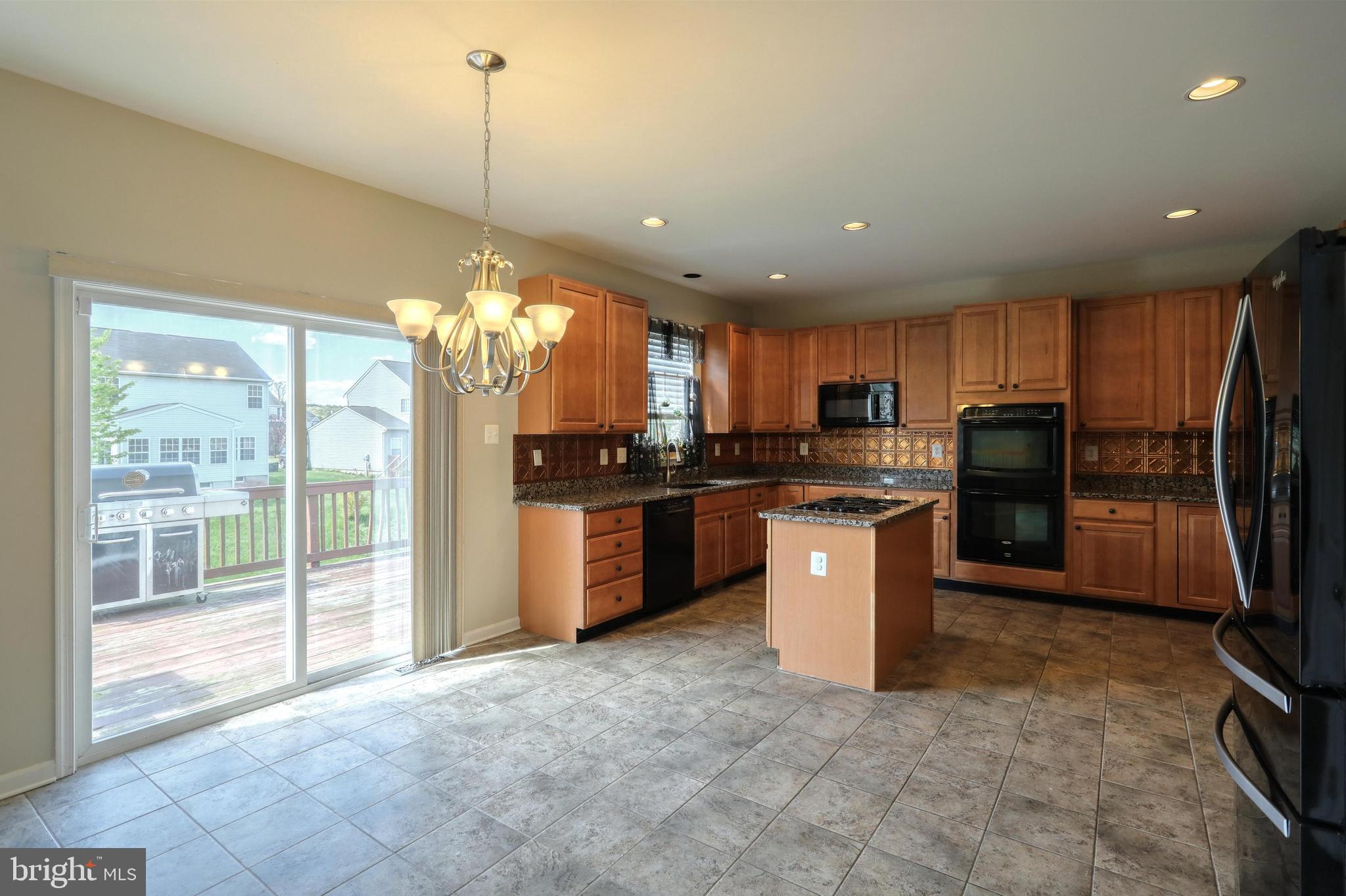 HUNTER CREEK - Residential