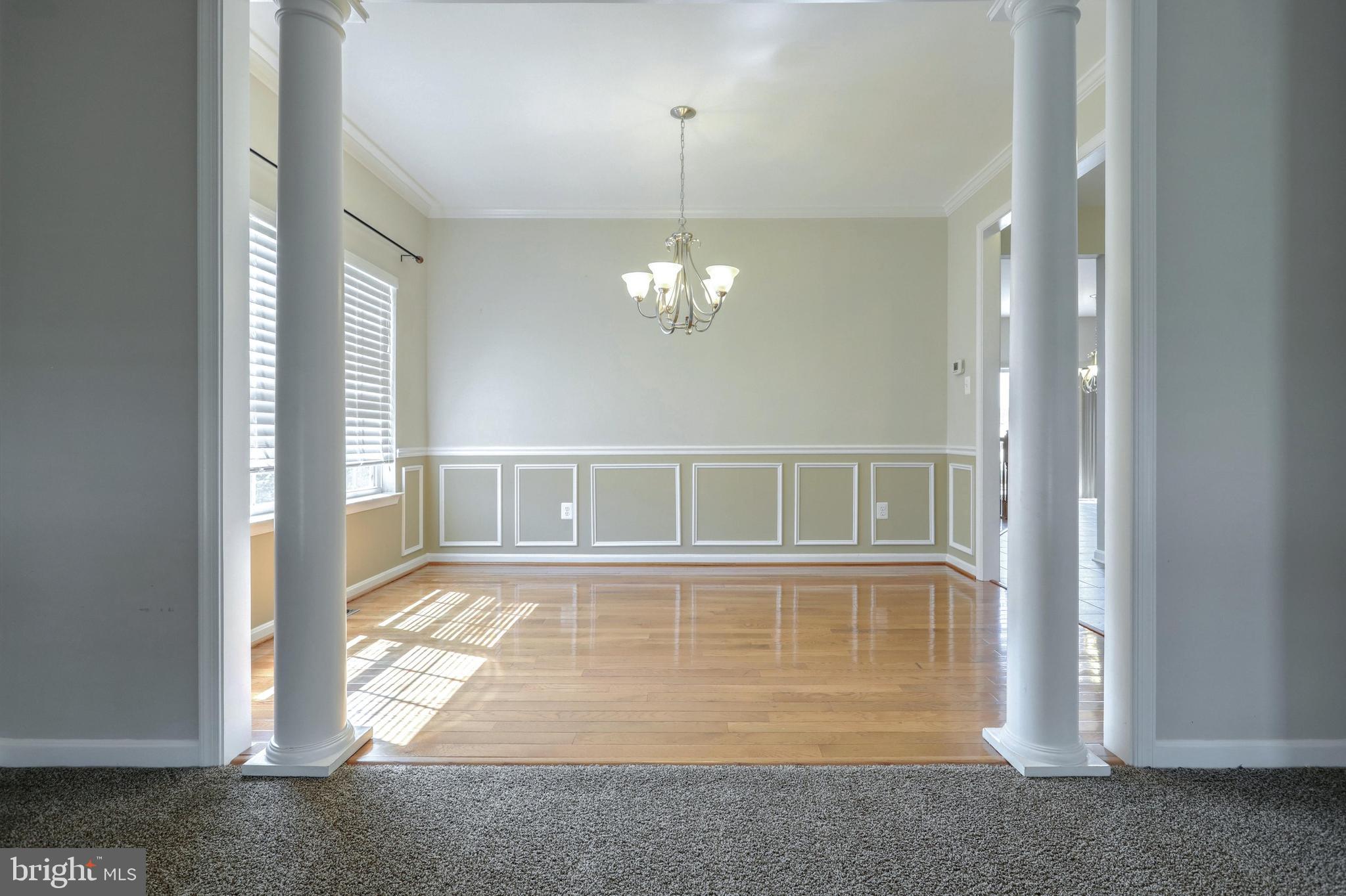 HUNTER CREEK - Residential