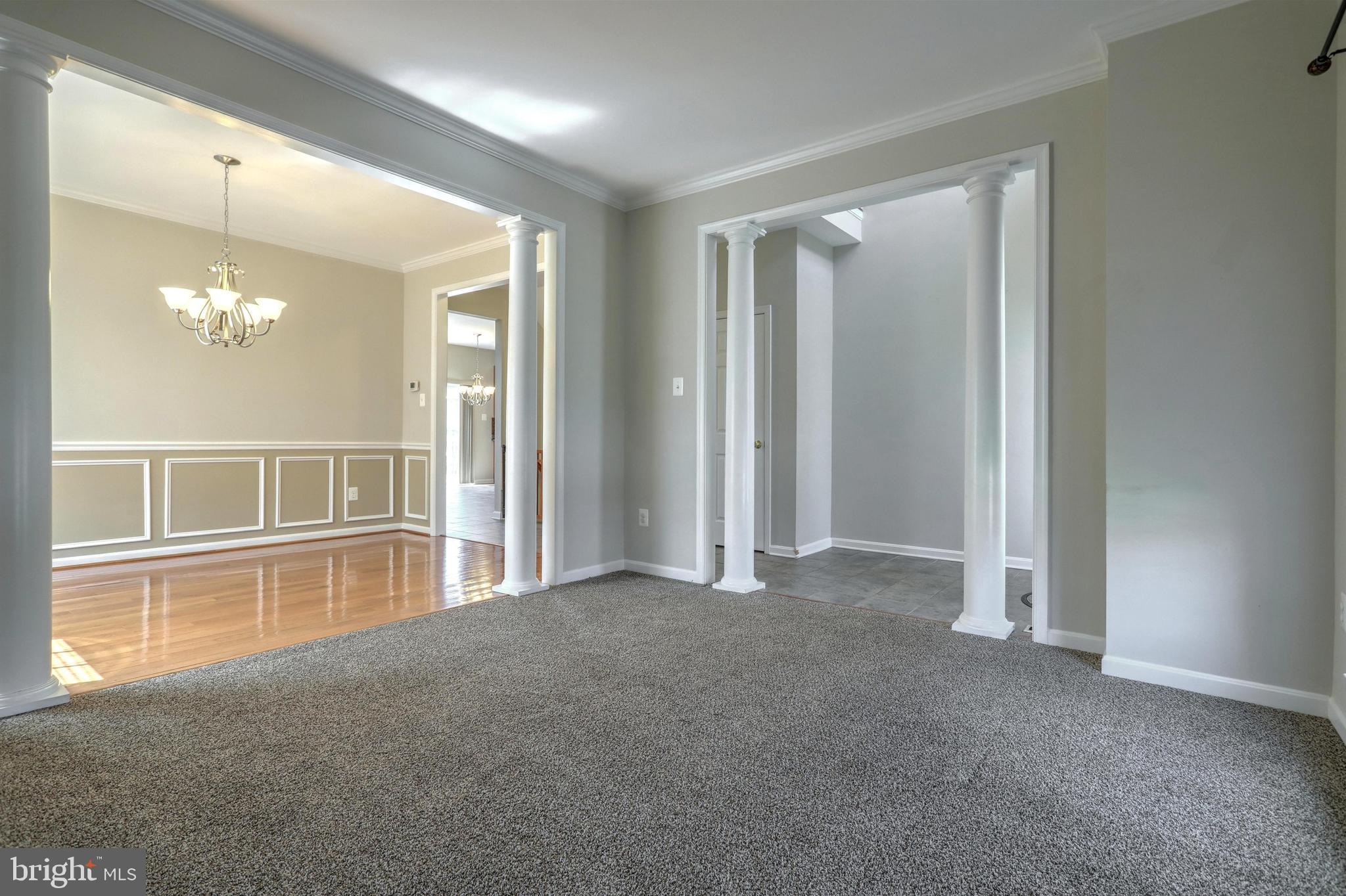 HUNTER CREEK - Residential
