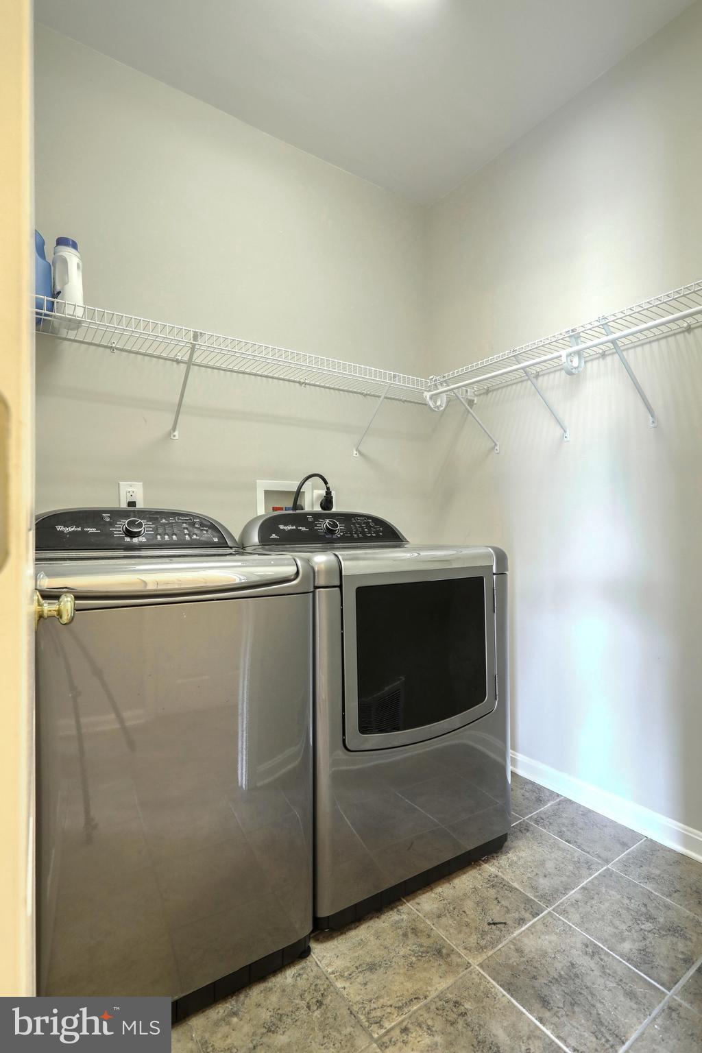 HUNTER CREEK - Residential