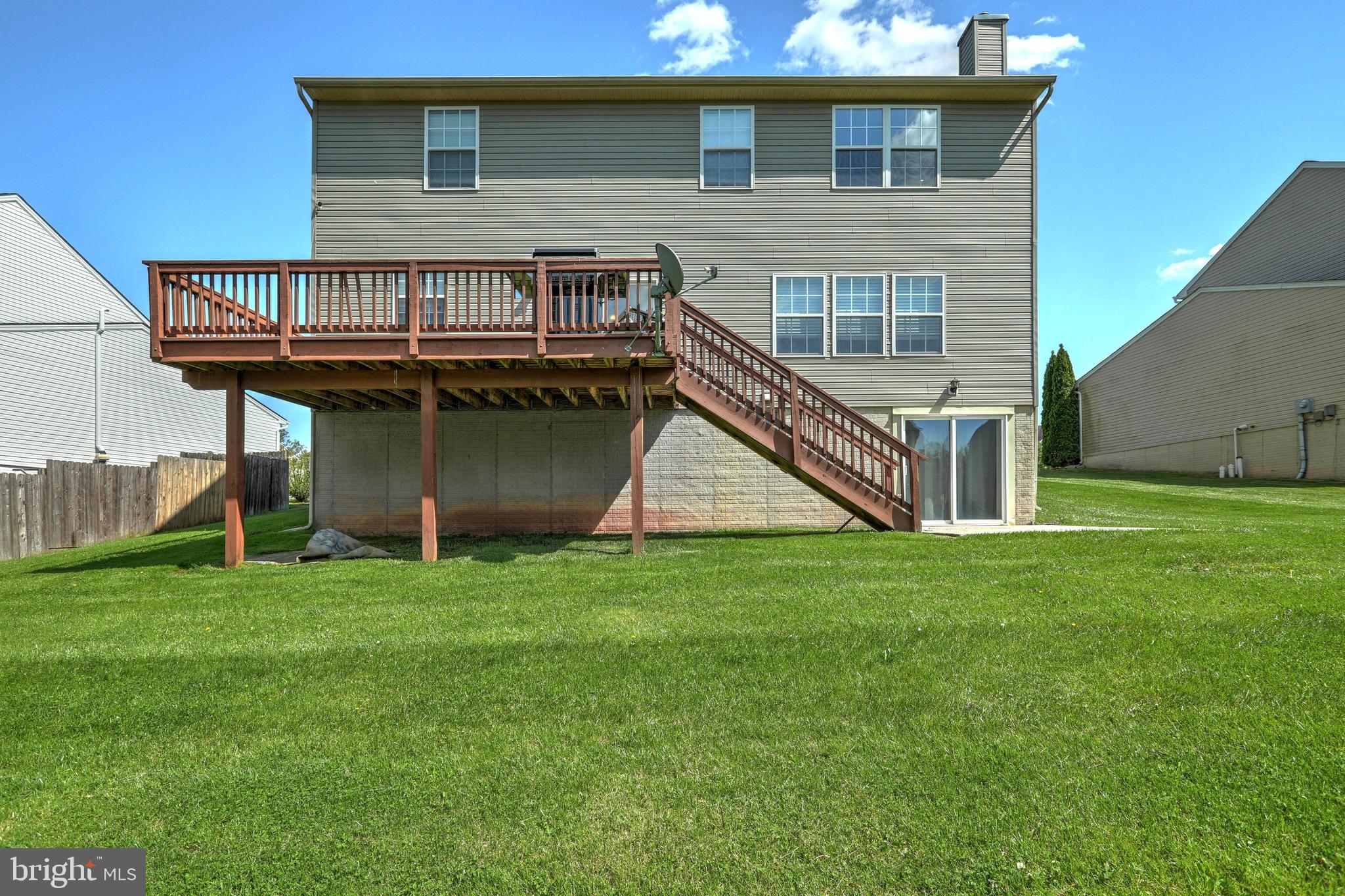 HUNTER CREEK - Residential