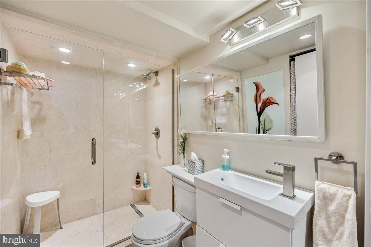WYNNEFIELD HEIGHTS - Residential