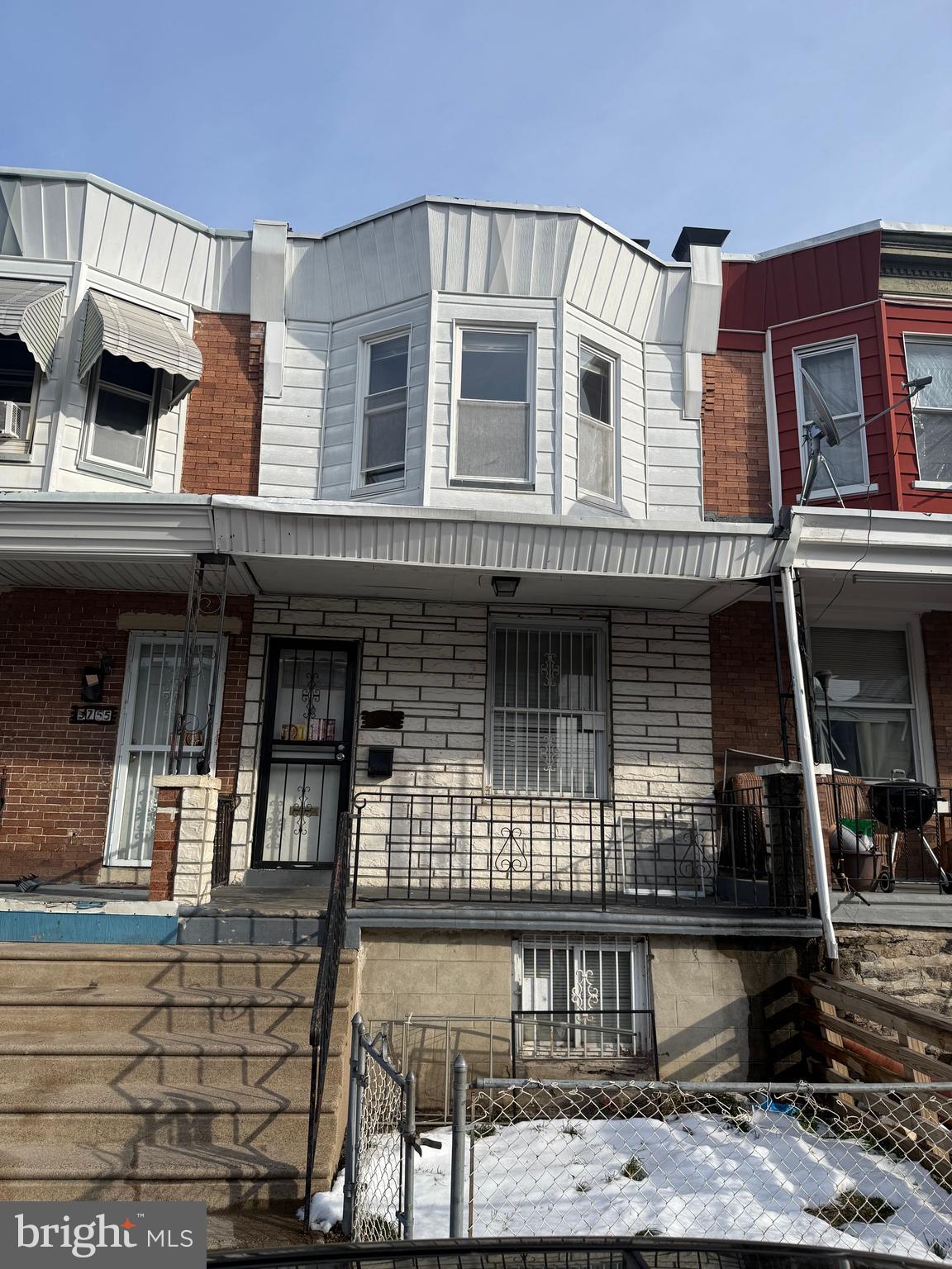WEST OAK LANE - Residential