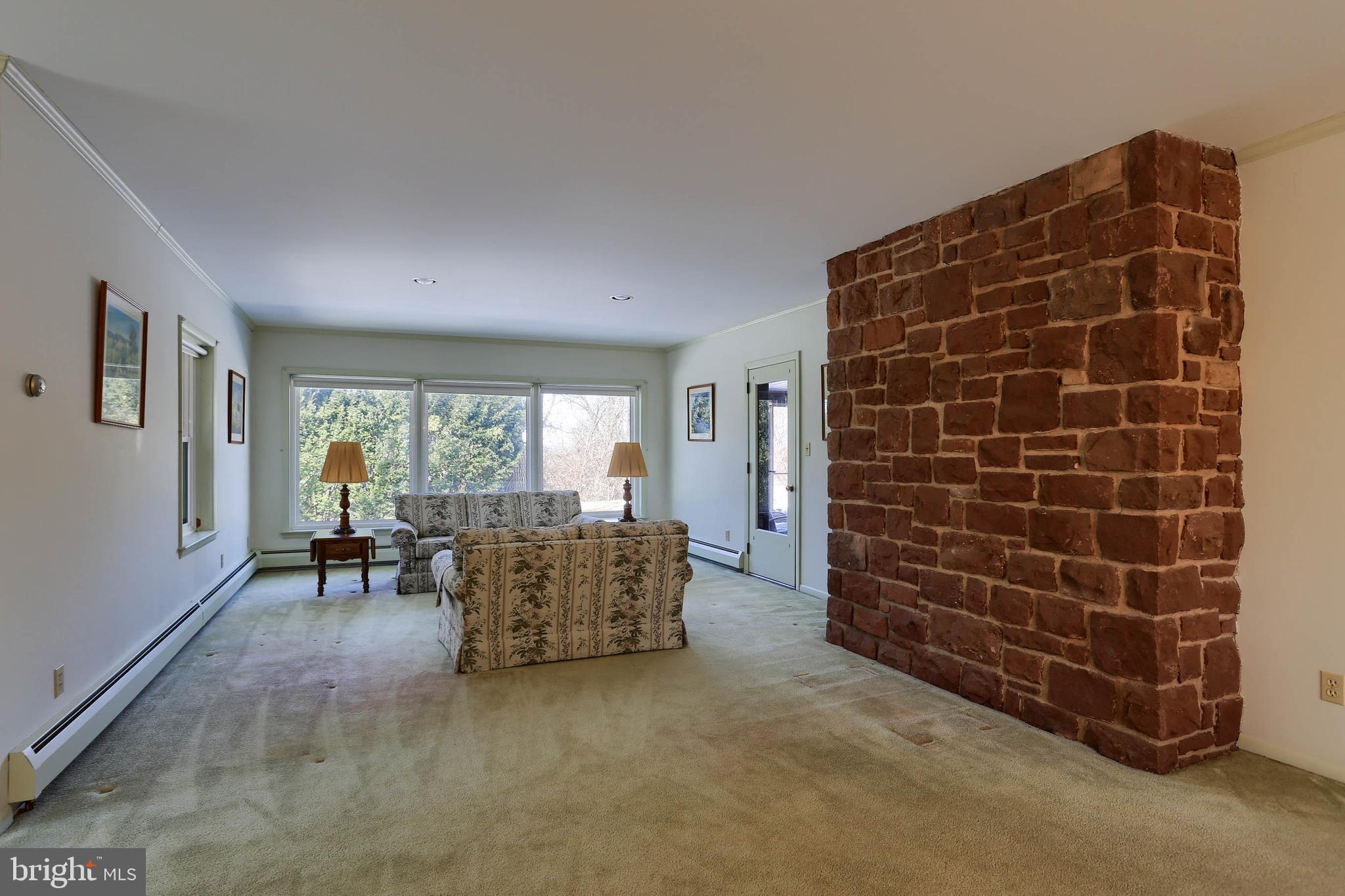 BLOSSOM HILL - Residential