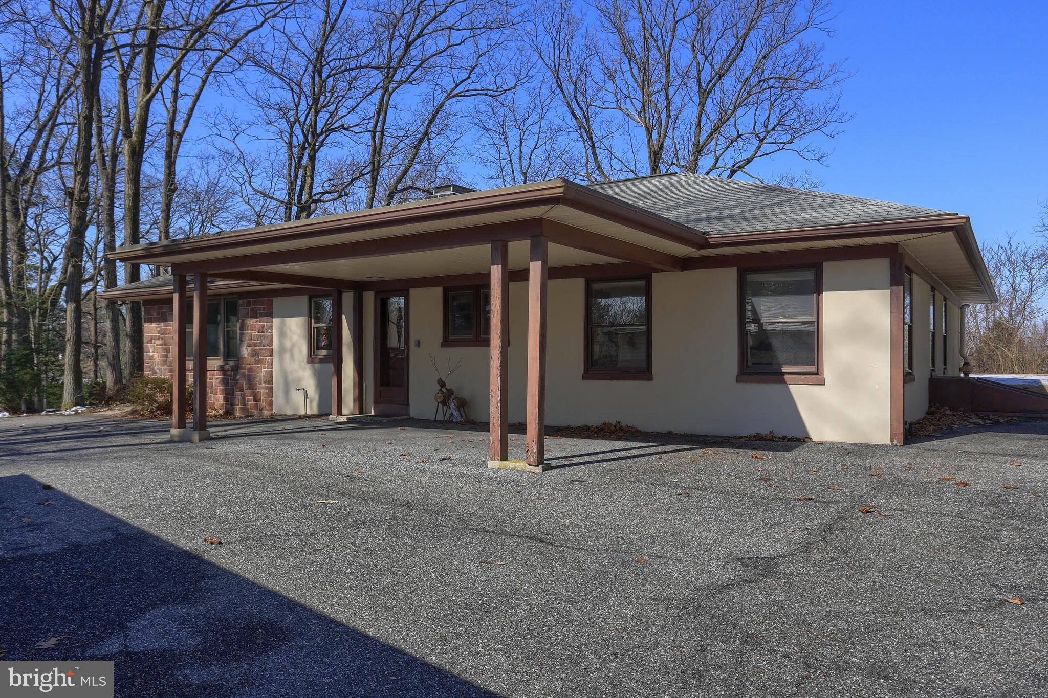 BLOSSOM HILL - Residential
