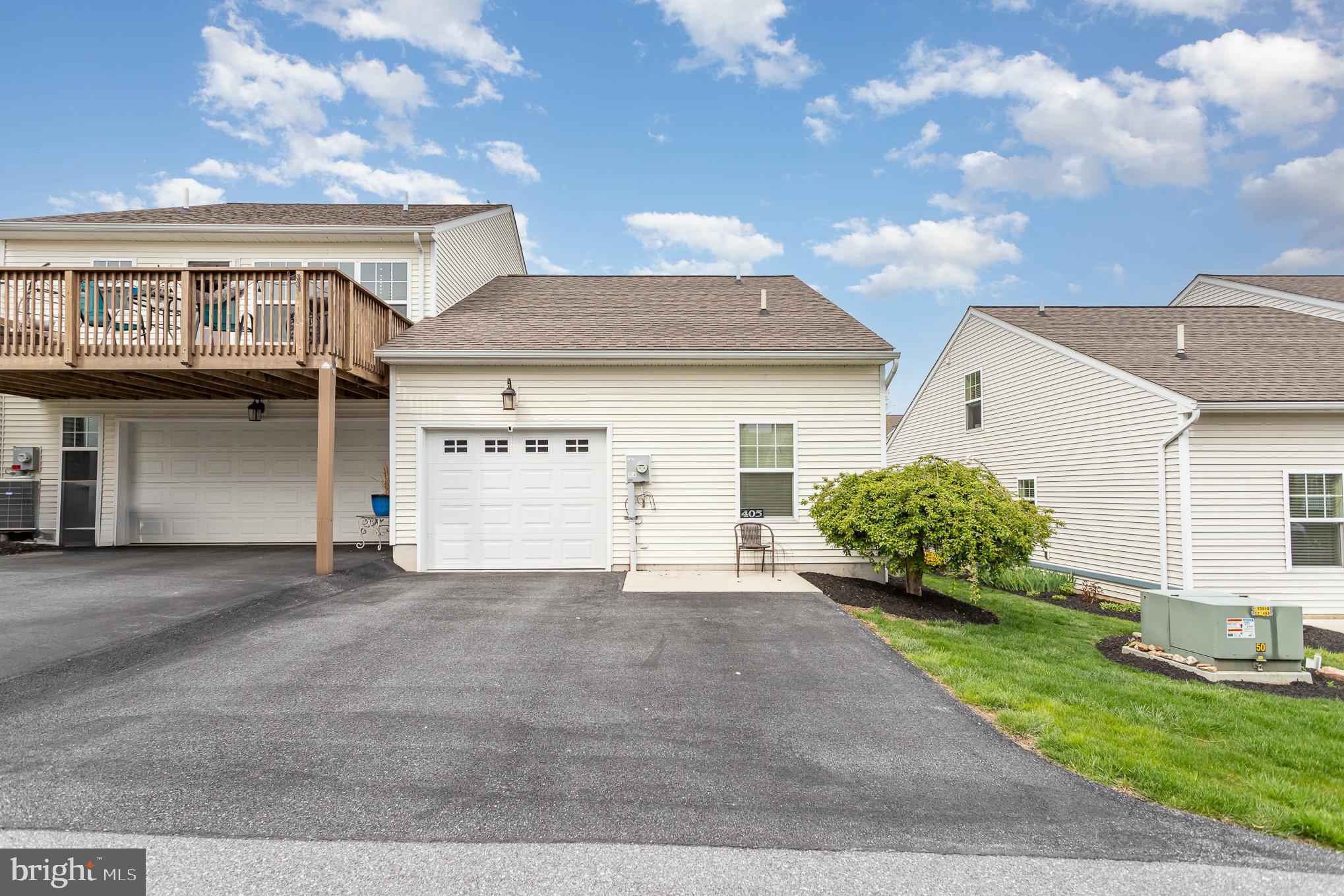 SUMMERFIELD - Residential