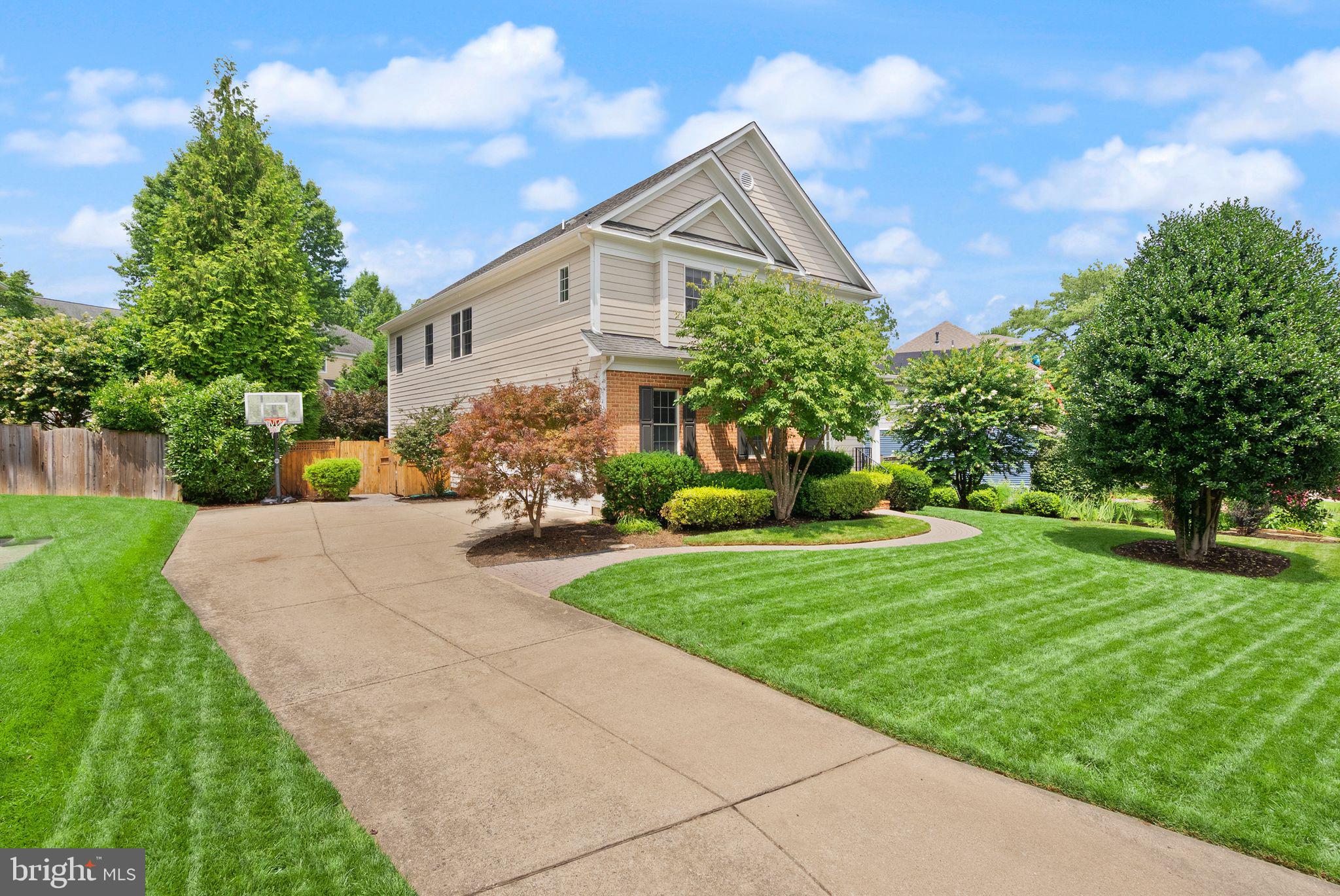 CHURCHILL - Residential