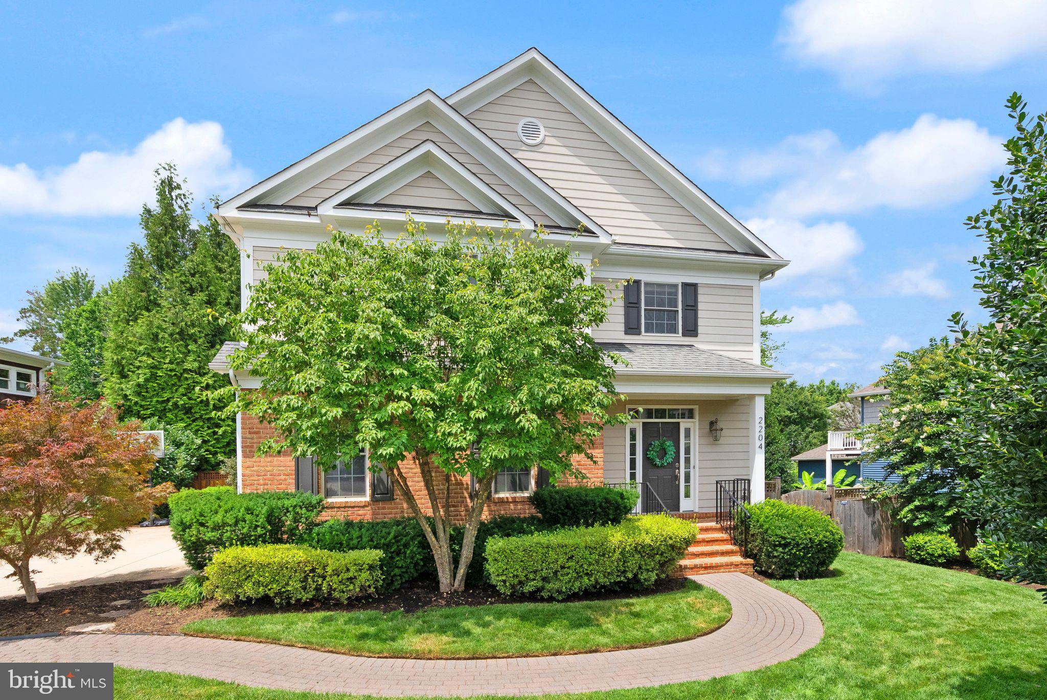 CHURCHILL - Residential
