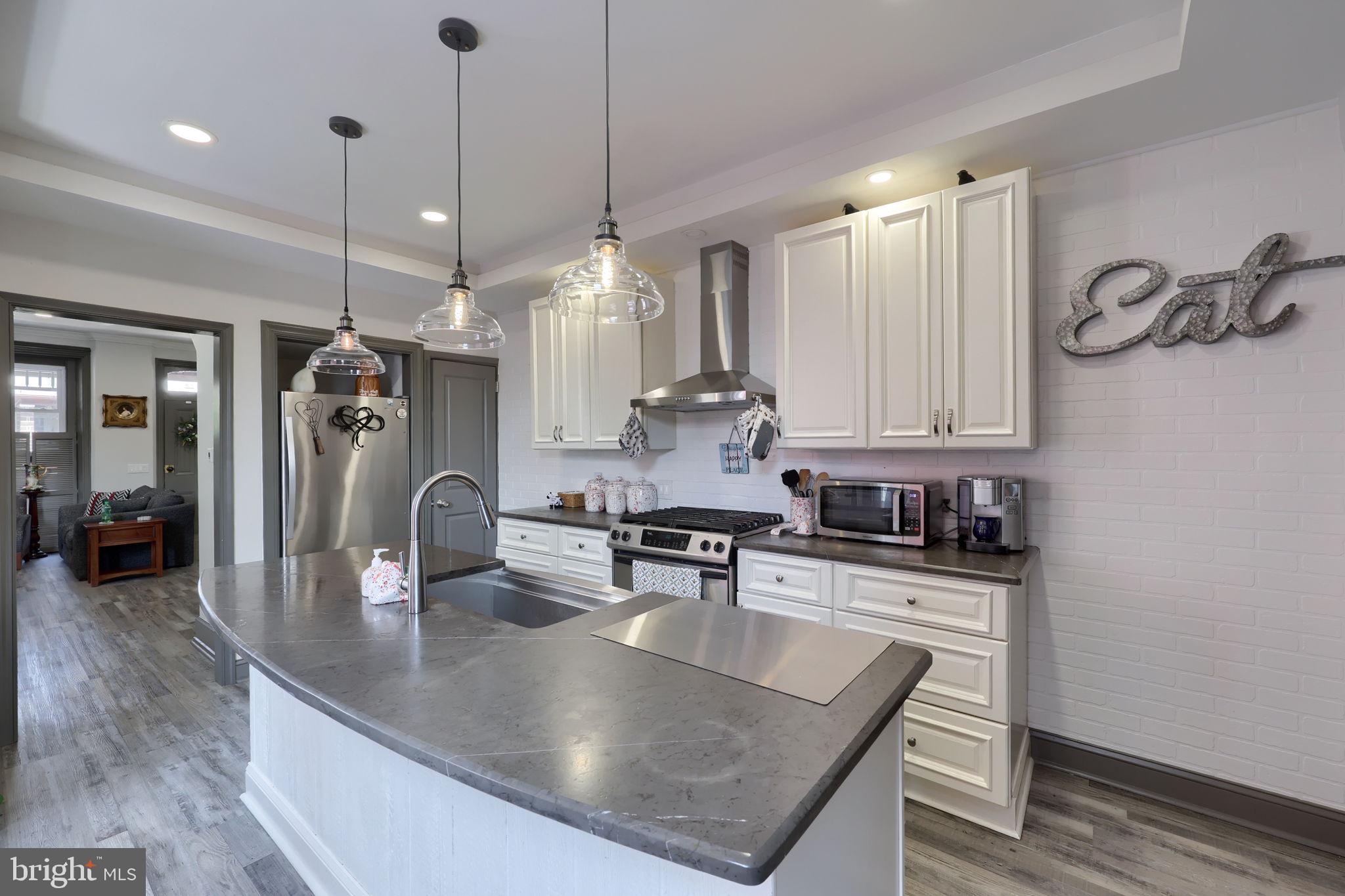 COLUMBIA BOROUGH - Residential